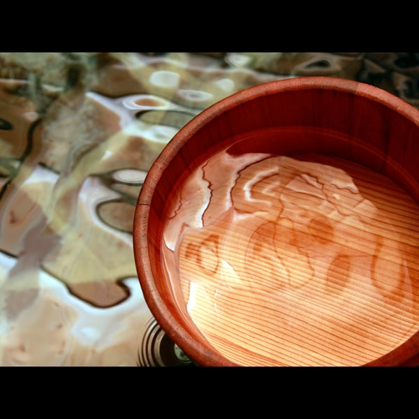 Hot spring bathing is available 24 hours a day