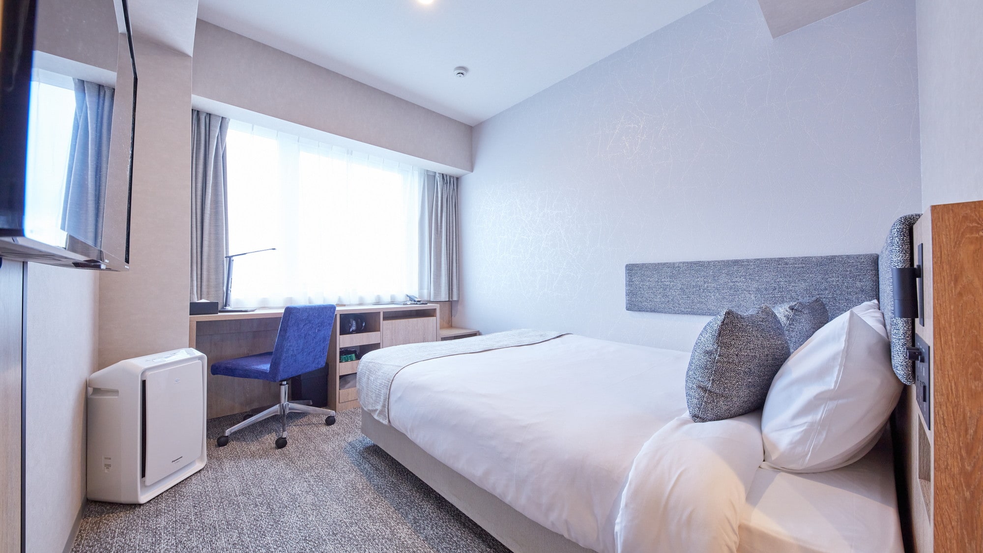 Semi-double room (13 square meters)