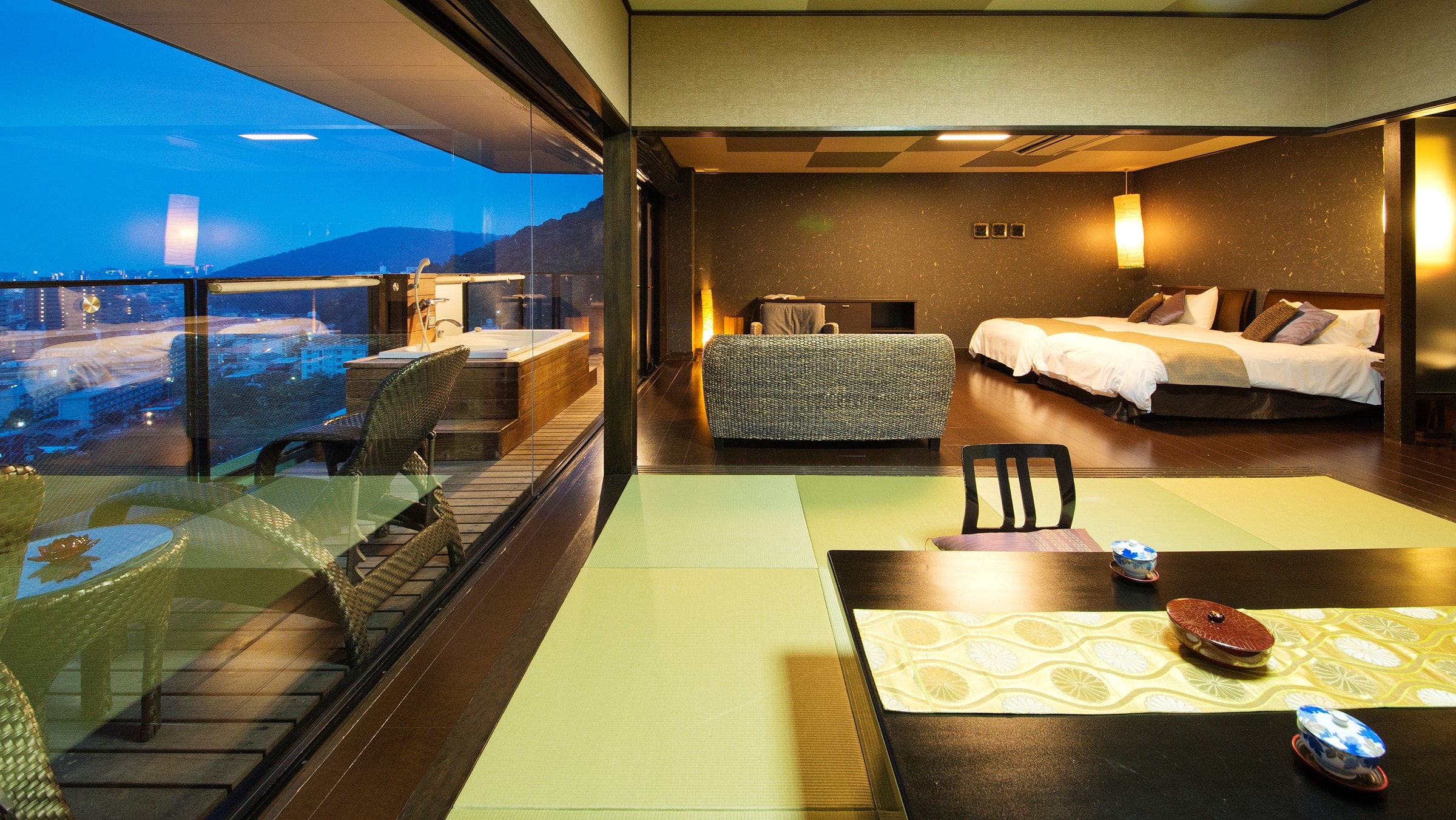 [Open-air jacuzzi] Blue Paradise Sky Suite