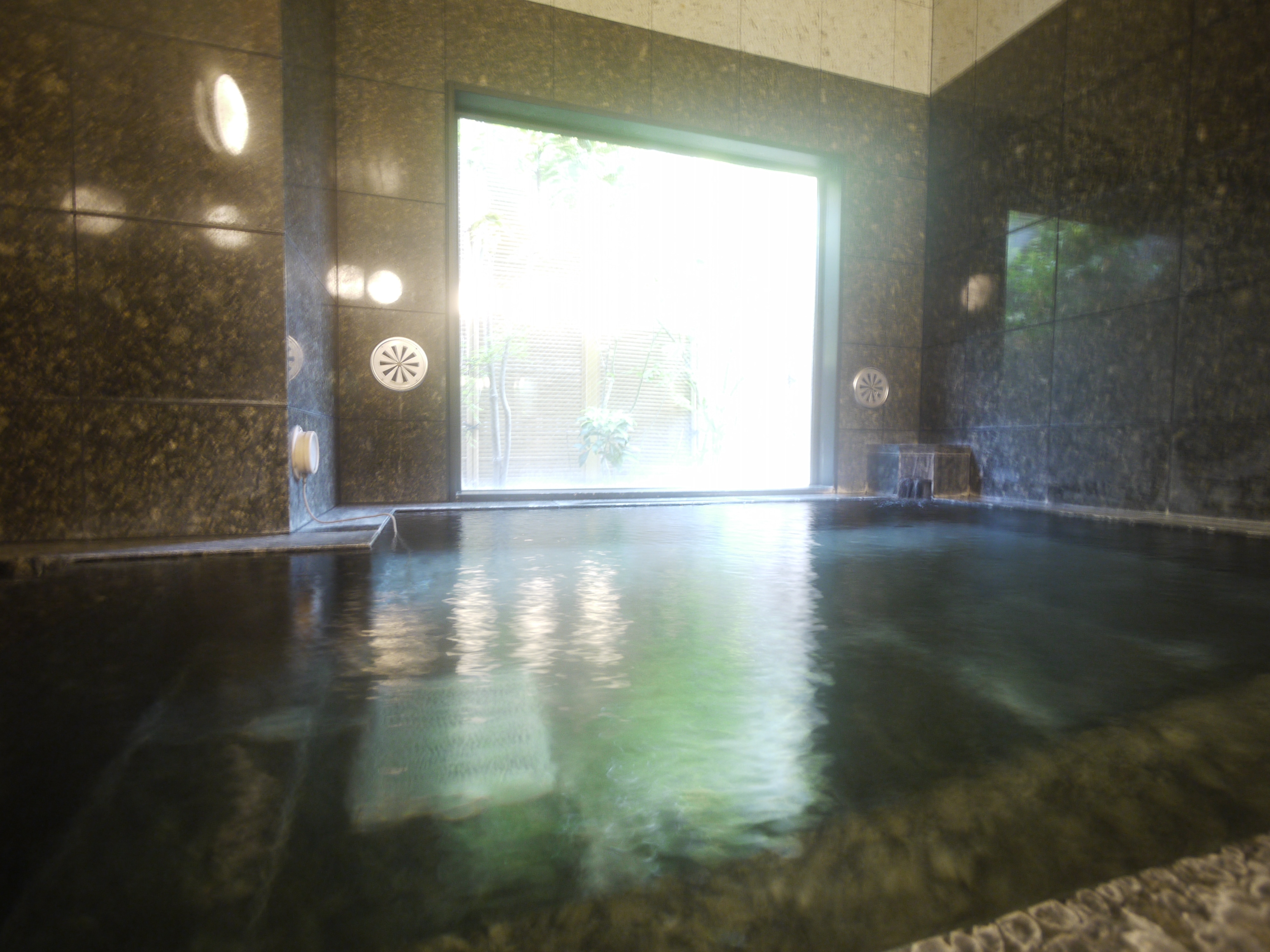 ■ Large communal bath on the 1st floor "Tabibito no Yu" ■