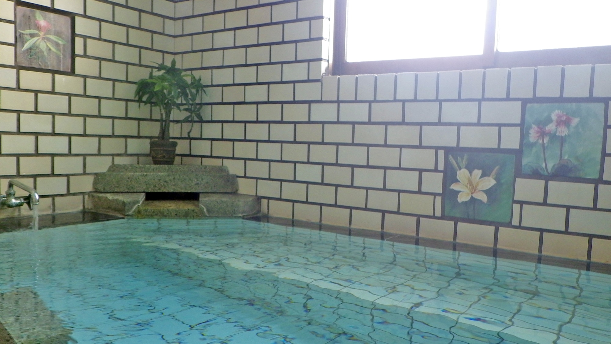 *[Men's bath] Relax and unwind at Oze Tokura Onsen.