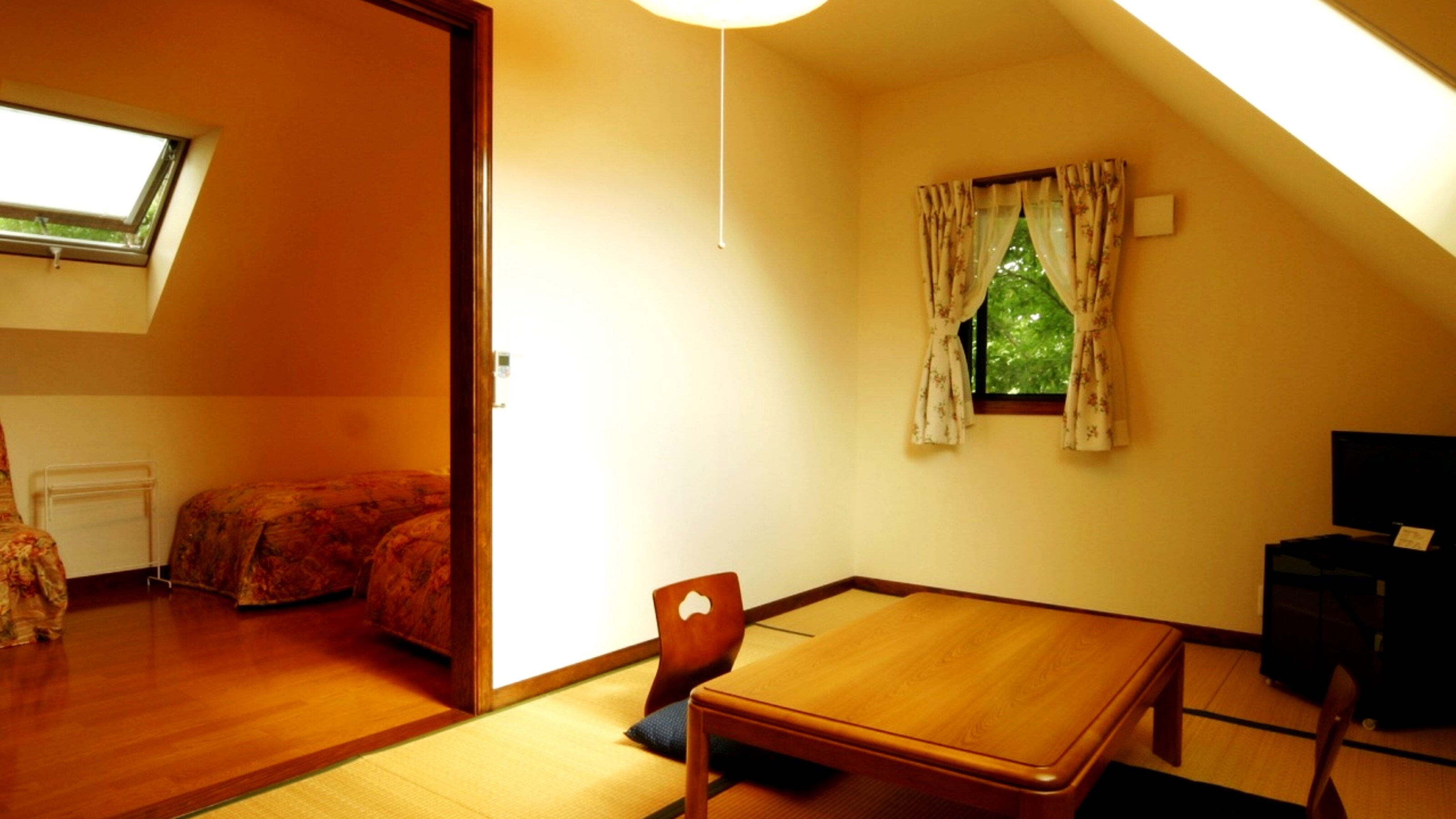 ★客房：小木屋