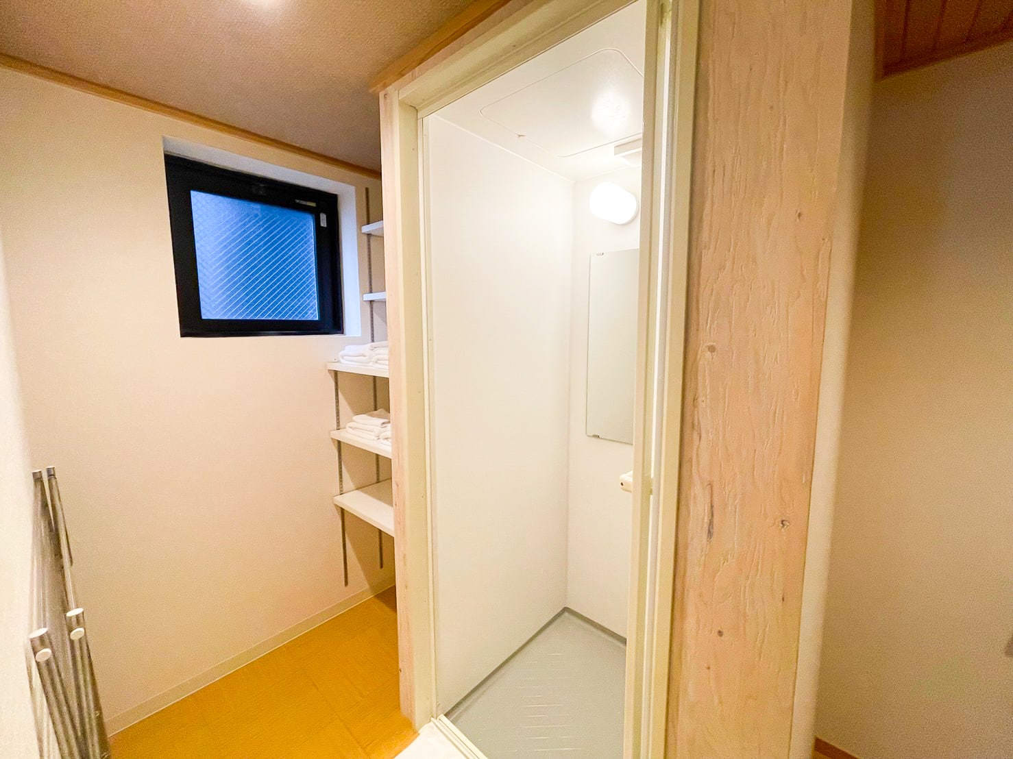 shower booth