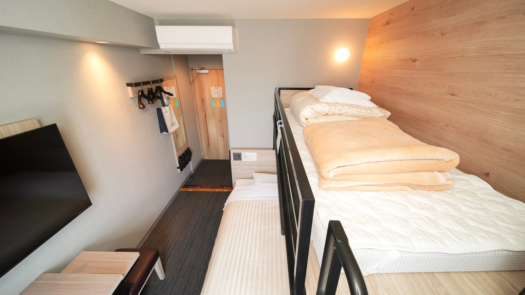 The loft area can also be used to store luggage.