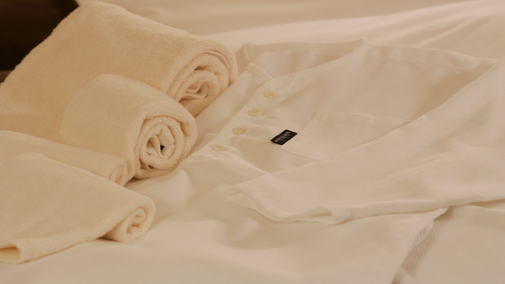 ◇用品：100%纯棉酒店原创睡衣（图片）