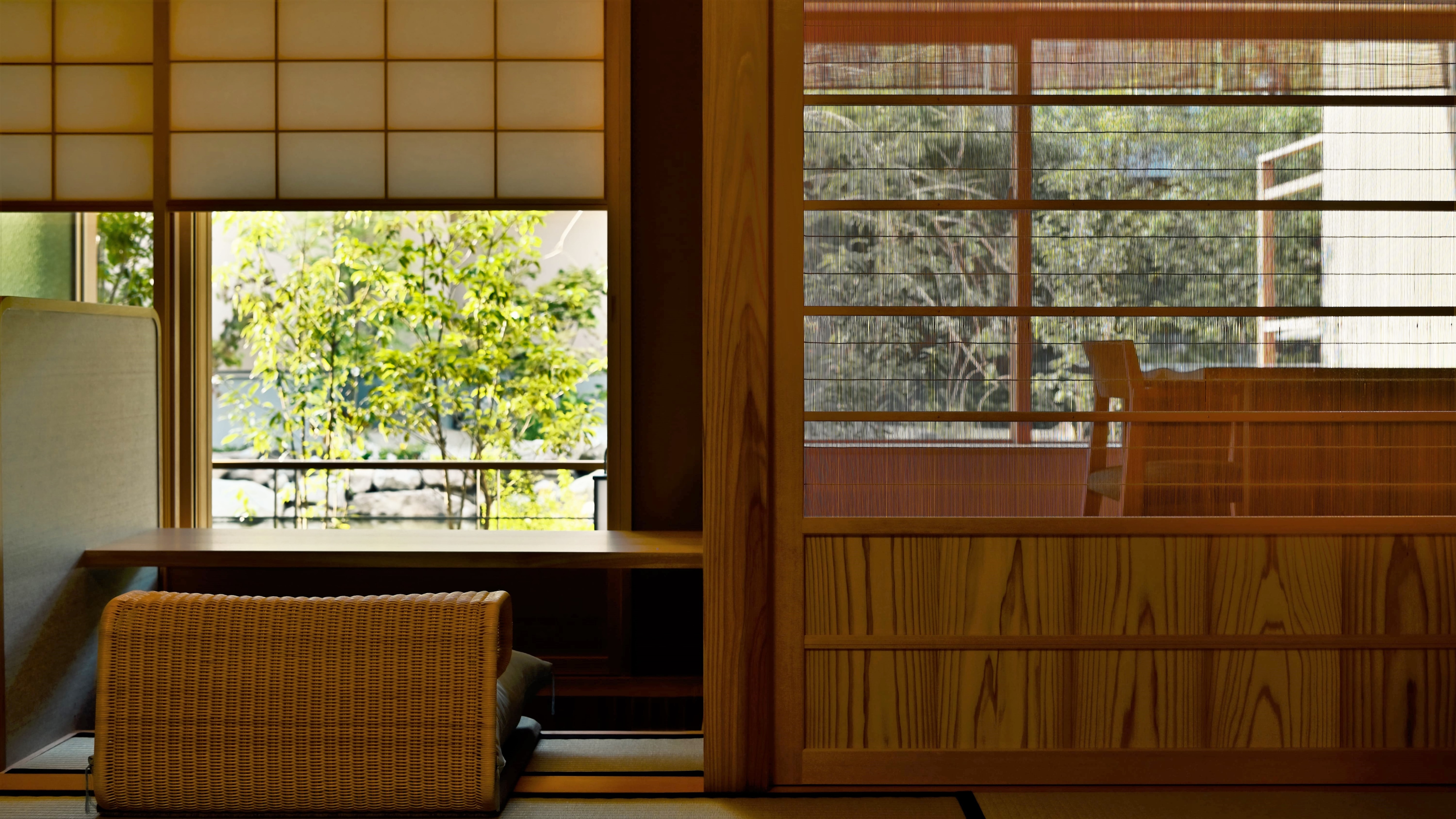 [Standard guest room (futon)] Half open-air bath with hot spring source, 8 tatami room + dining room