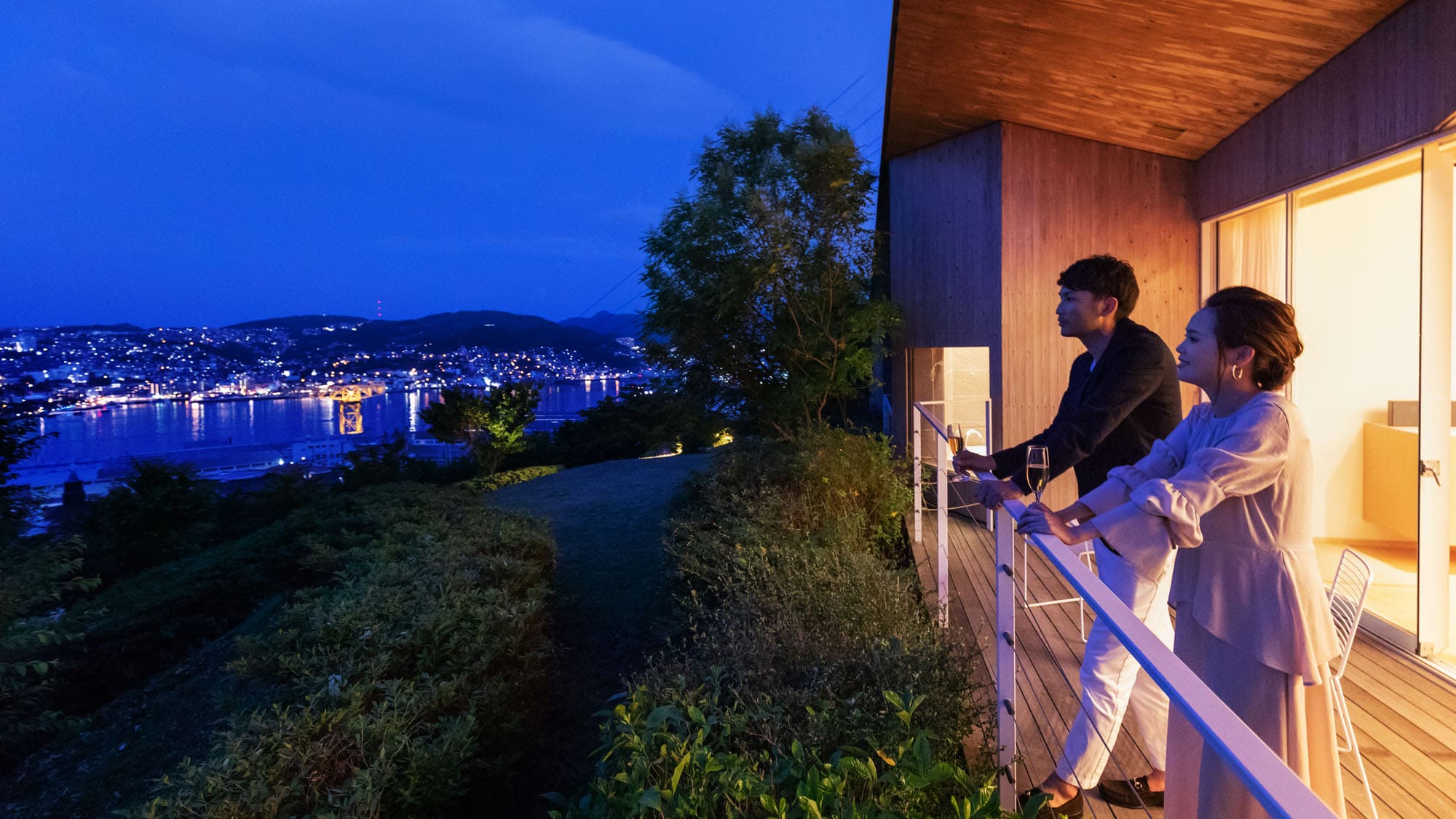 Listen to the sounds of nature and be healed by the scenery that spreads in front of you. A time spent on the spacious terrace