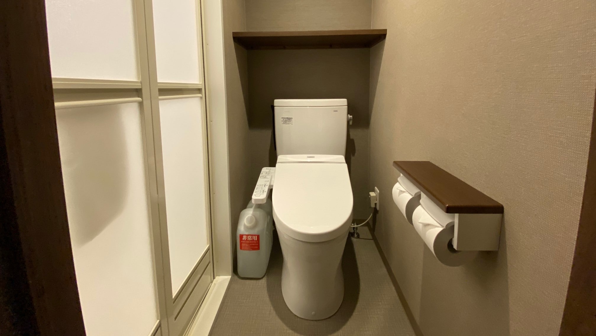 ◆ Guest room toilet ◆