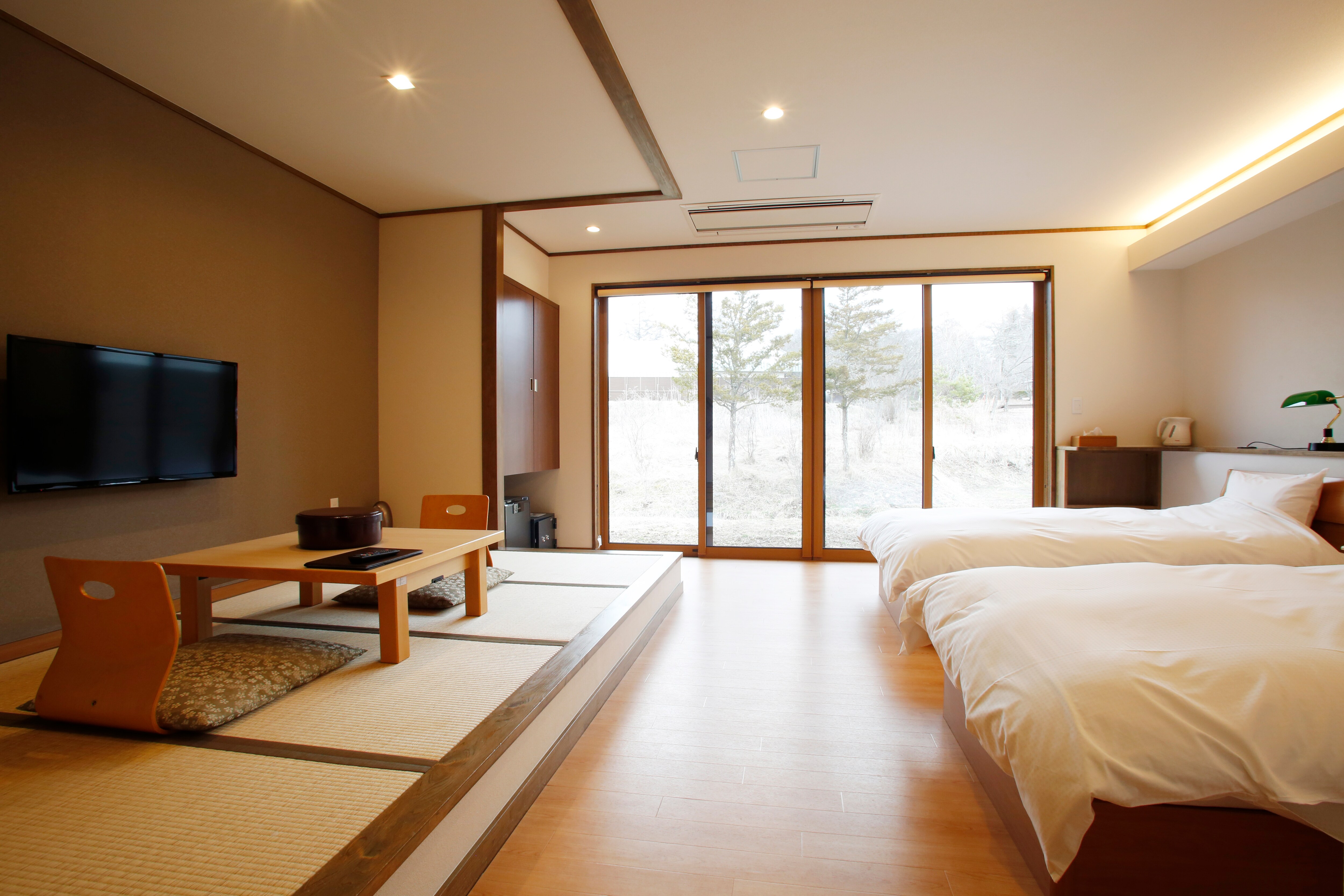 New building Japanese-Western style room