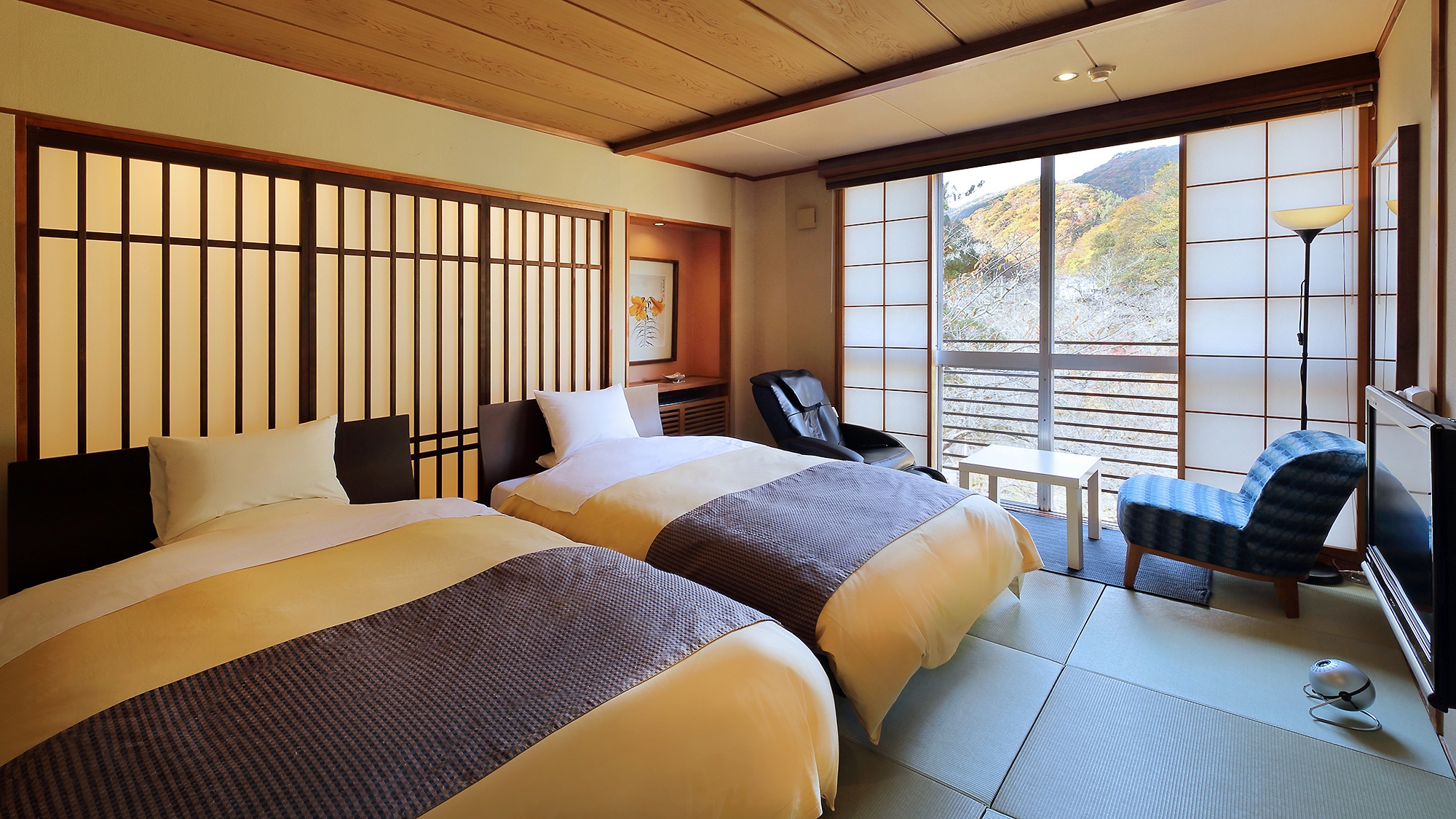 [Fubayashi] Japanese-Western style room with 10 tatami mats (non-smoking room)