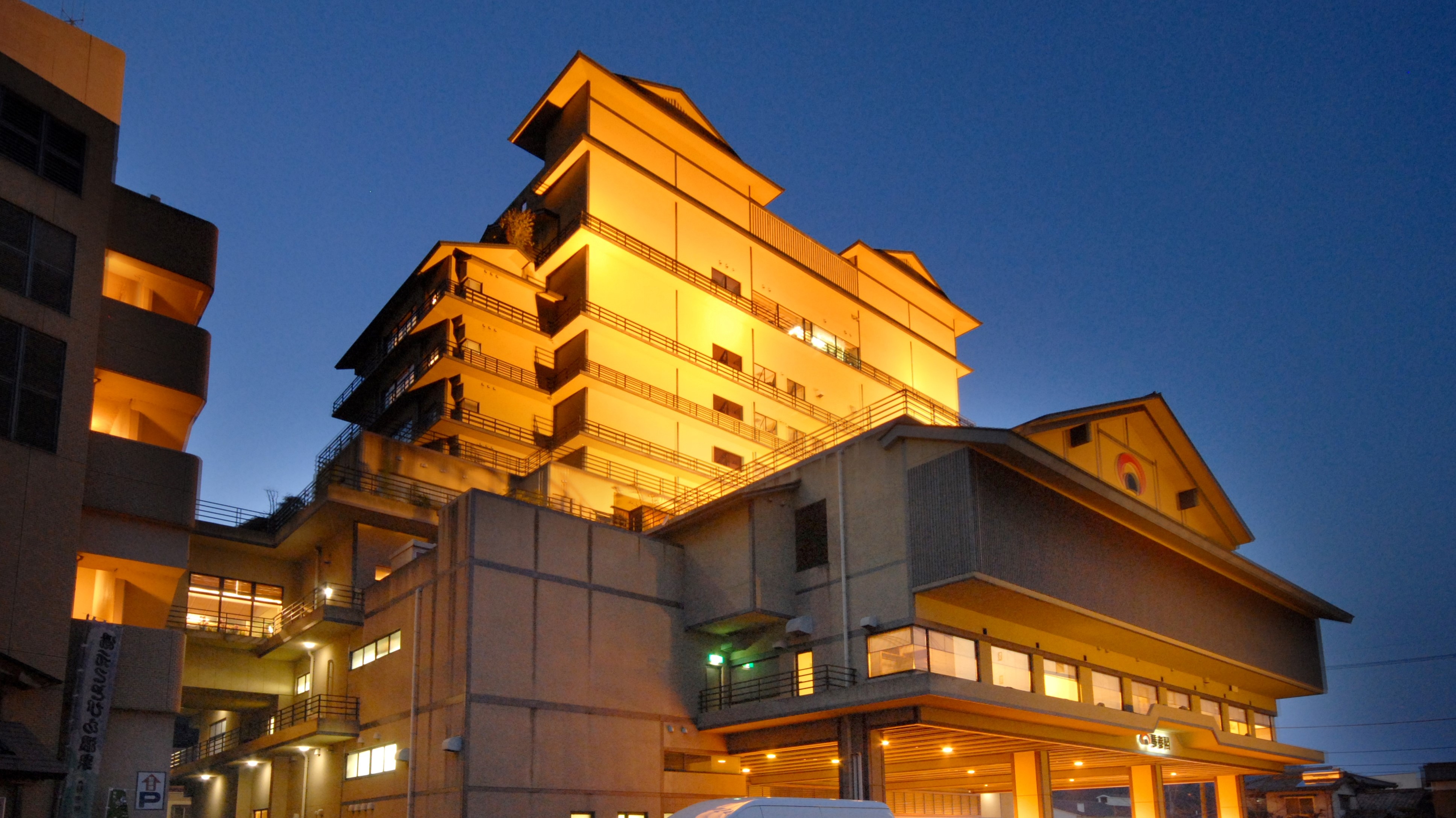 Kotohira Onsen Kotosankaku night view