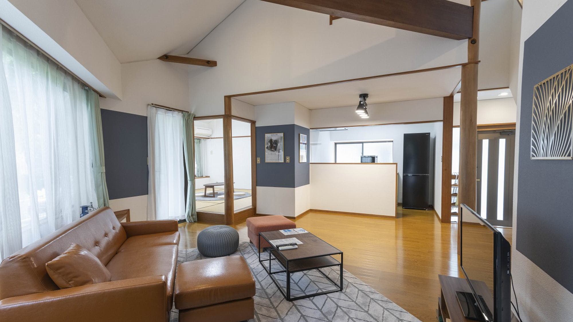 Renovated Japanese-style room, cottage with kitchen [non-smoking]