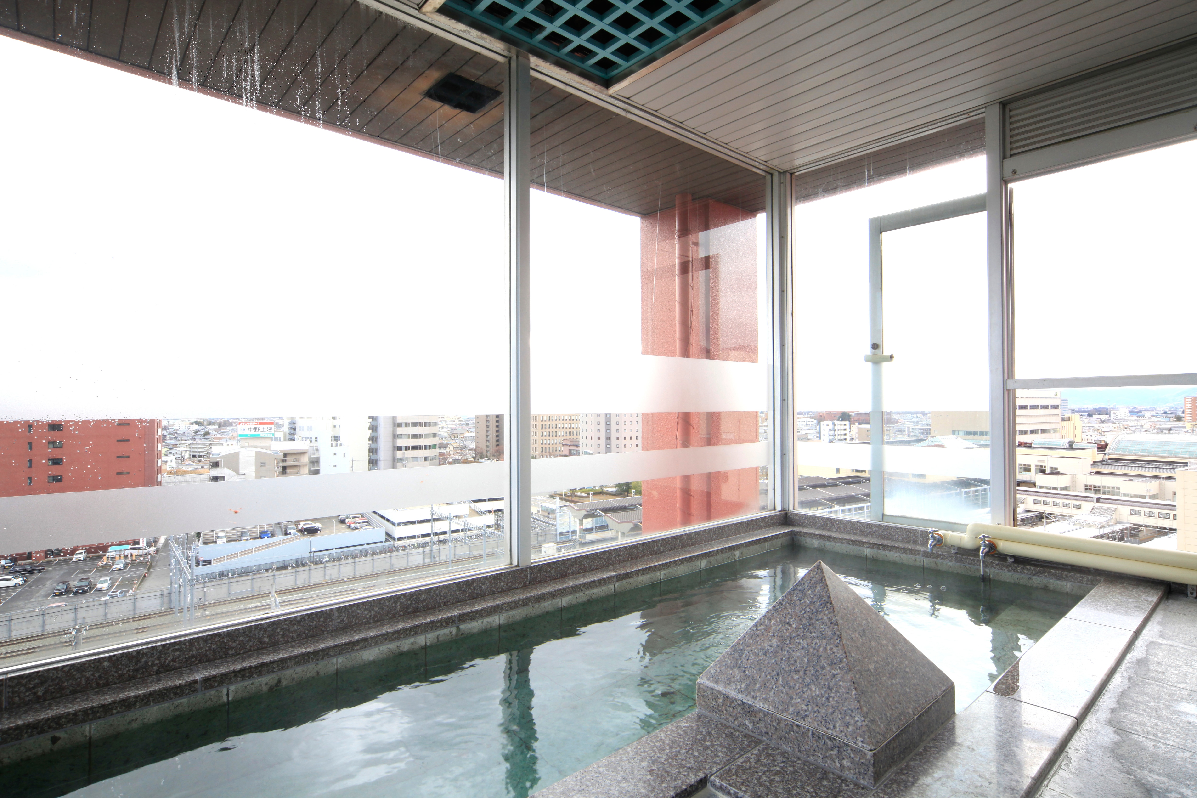 Men's observation bath [9th floor]