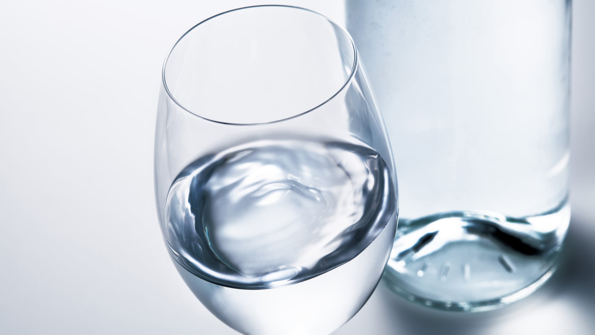 A complimentary bottle of Shuzenji-exclusive local sake "Tokutaro" (300ml)