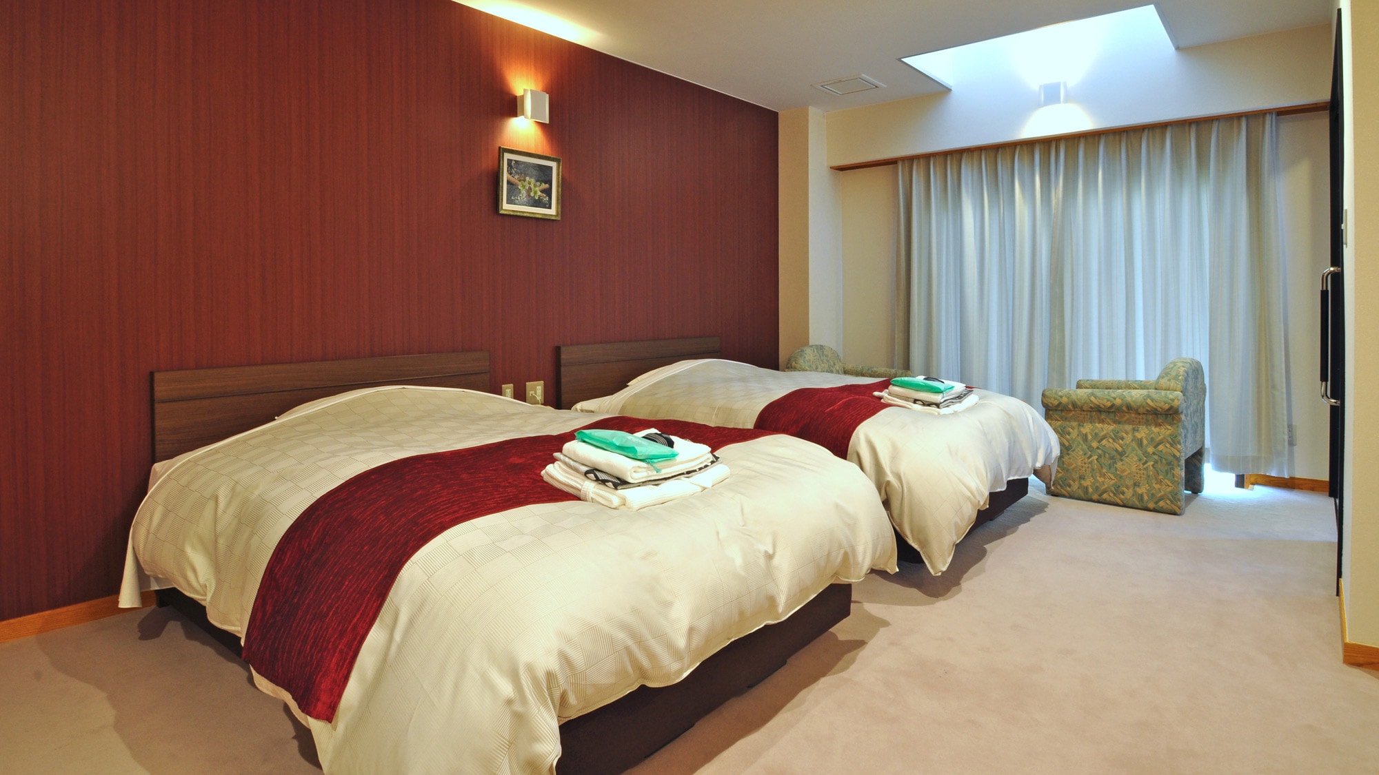 [Guest room] Suite room: Spacious space