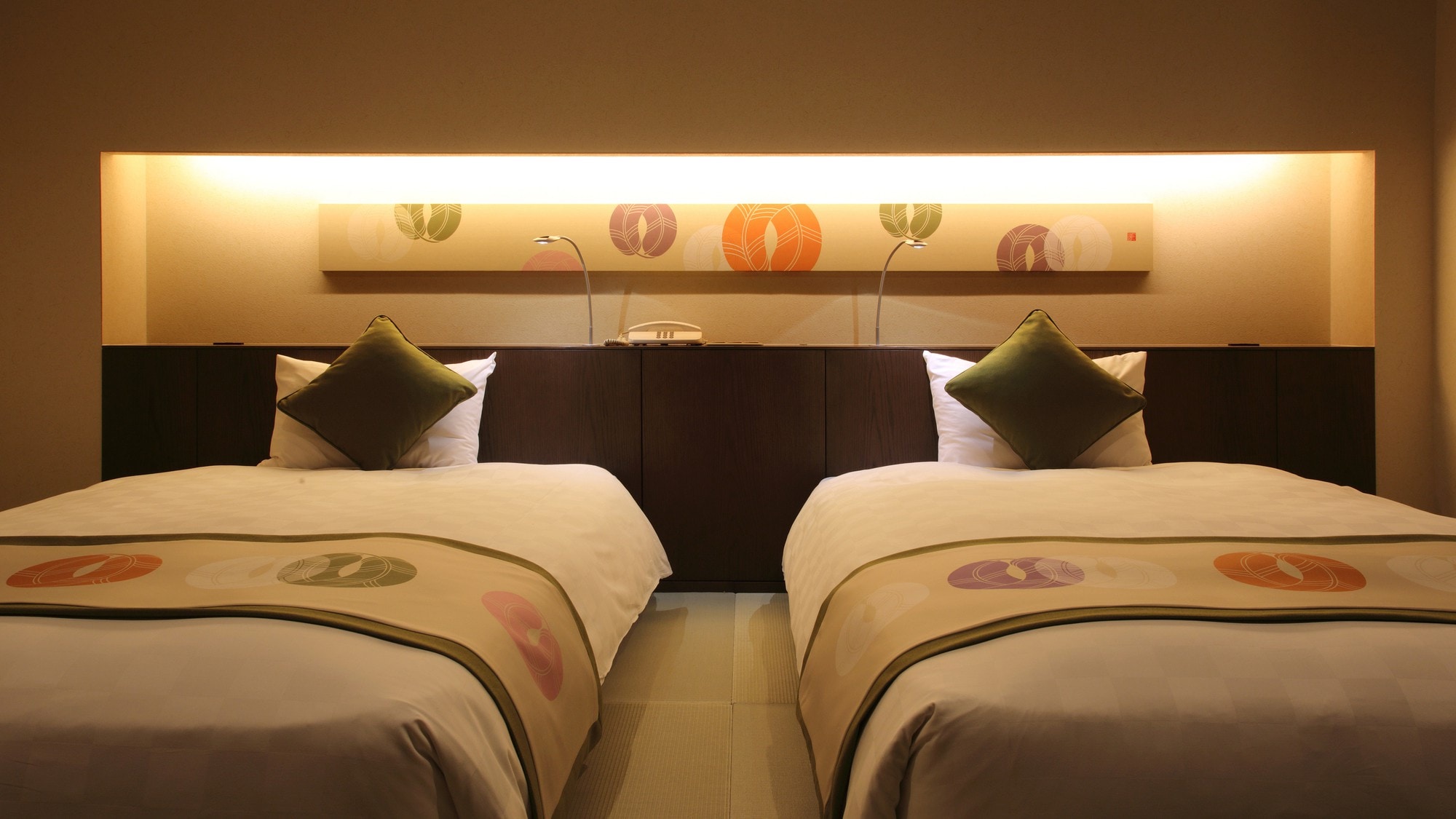 [Guest room] Suite with open-air hot spring bath "Raku" (example)