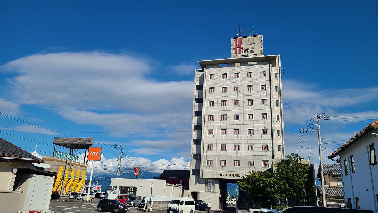 Hotel exterior 2022.0630