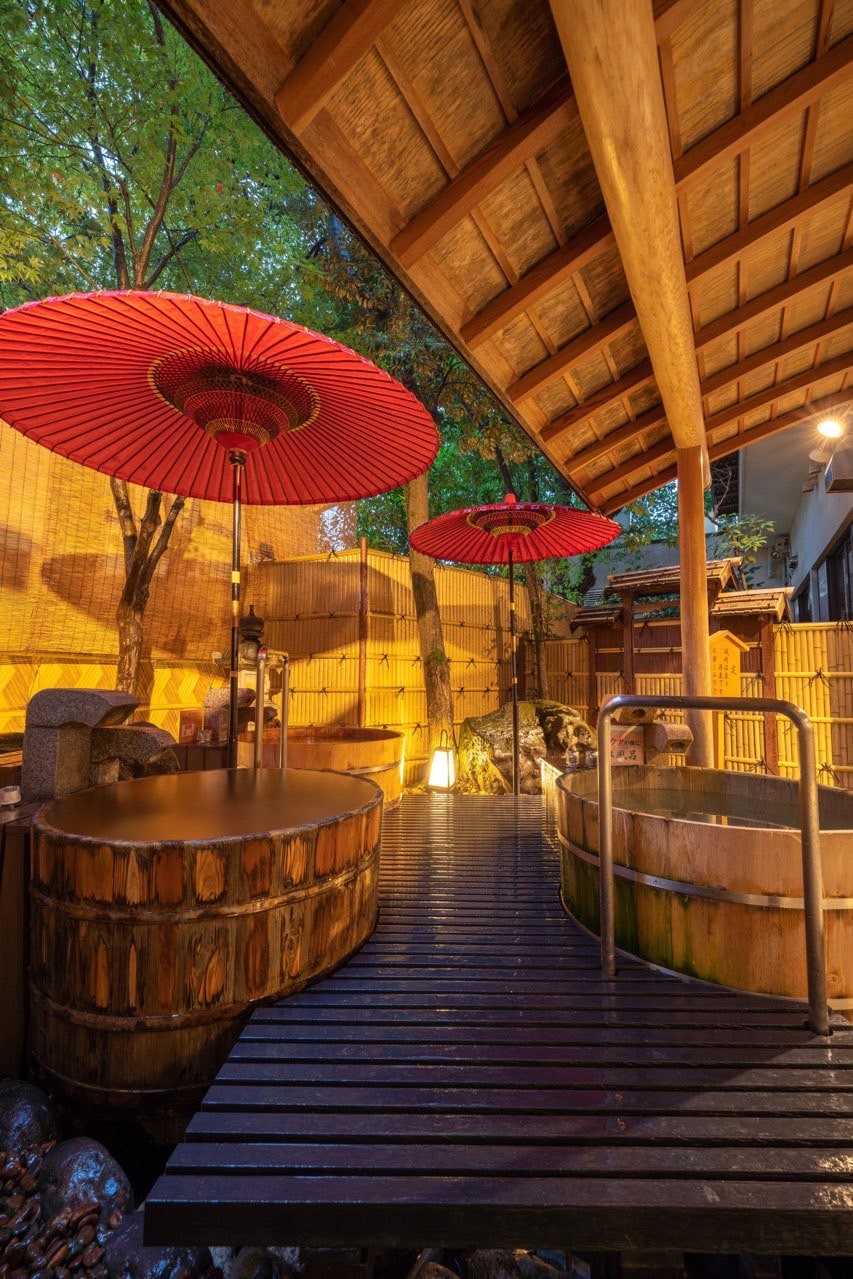 Nhà tắm công cộng lớn "Midorikaze"