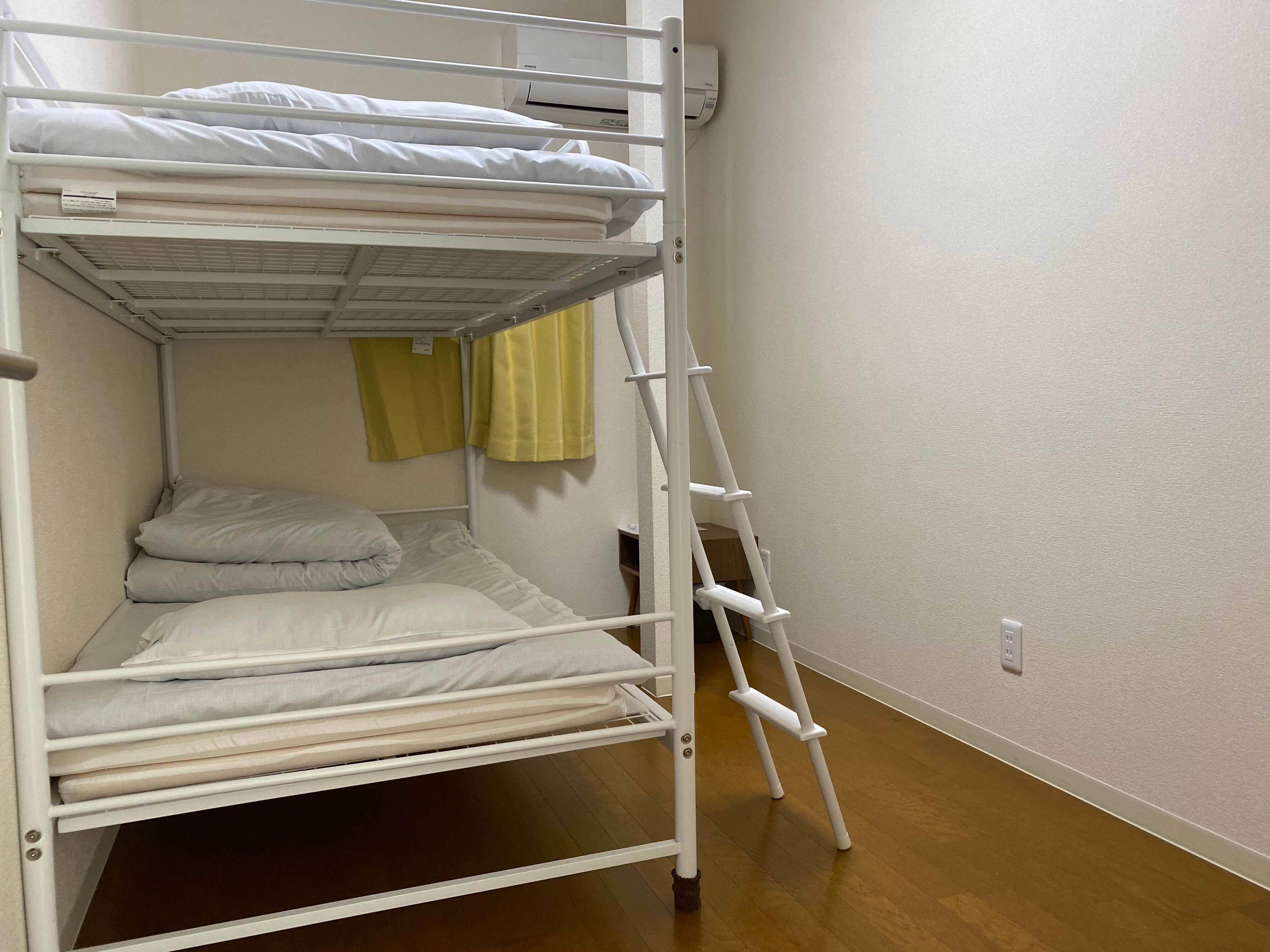 Bunk bed double room (S size)