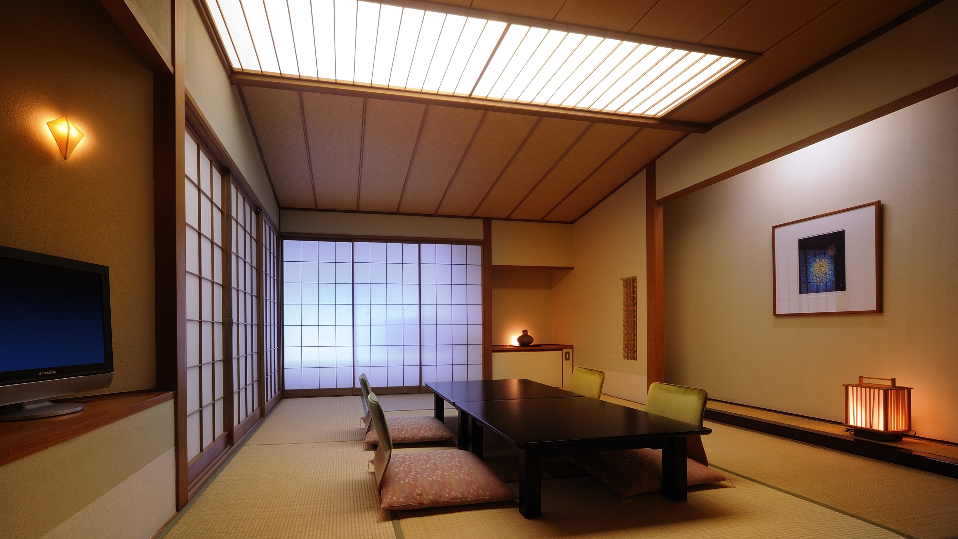 [Example of guest room] Shusuikan Japanese-style room / Please relax in a higher-grade spacious space.