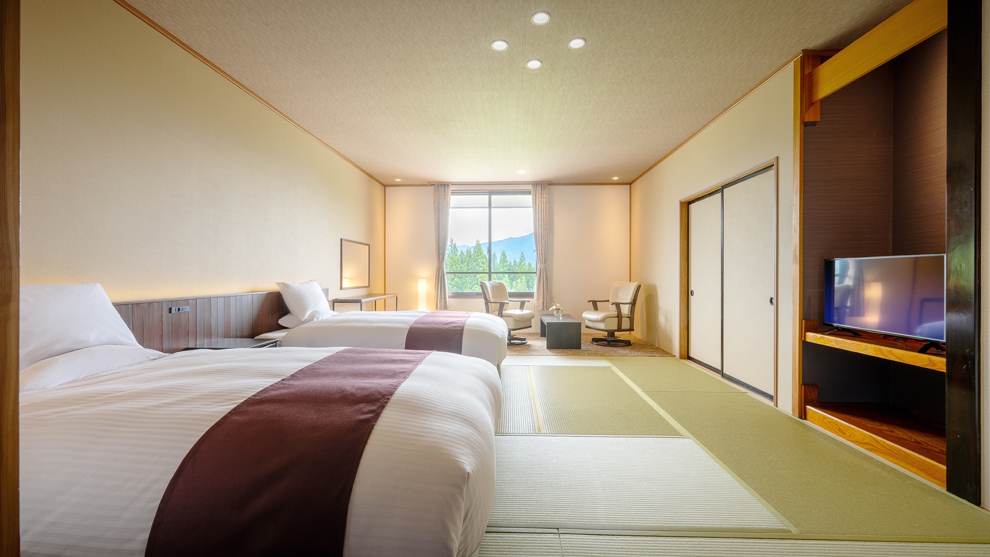 [Renovated Japanese-Western style room]