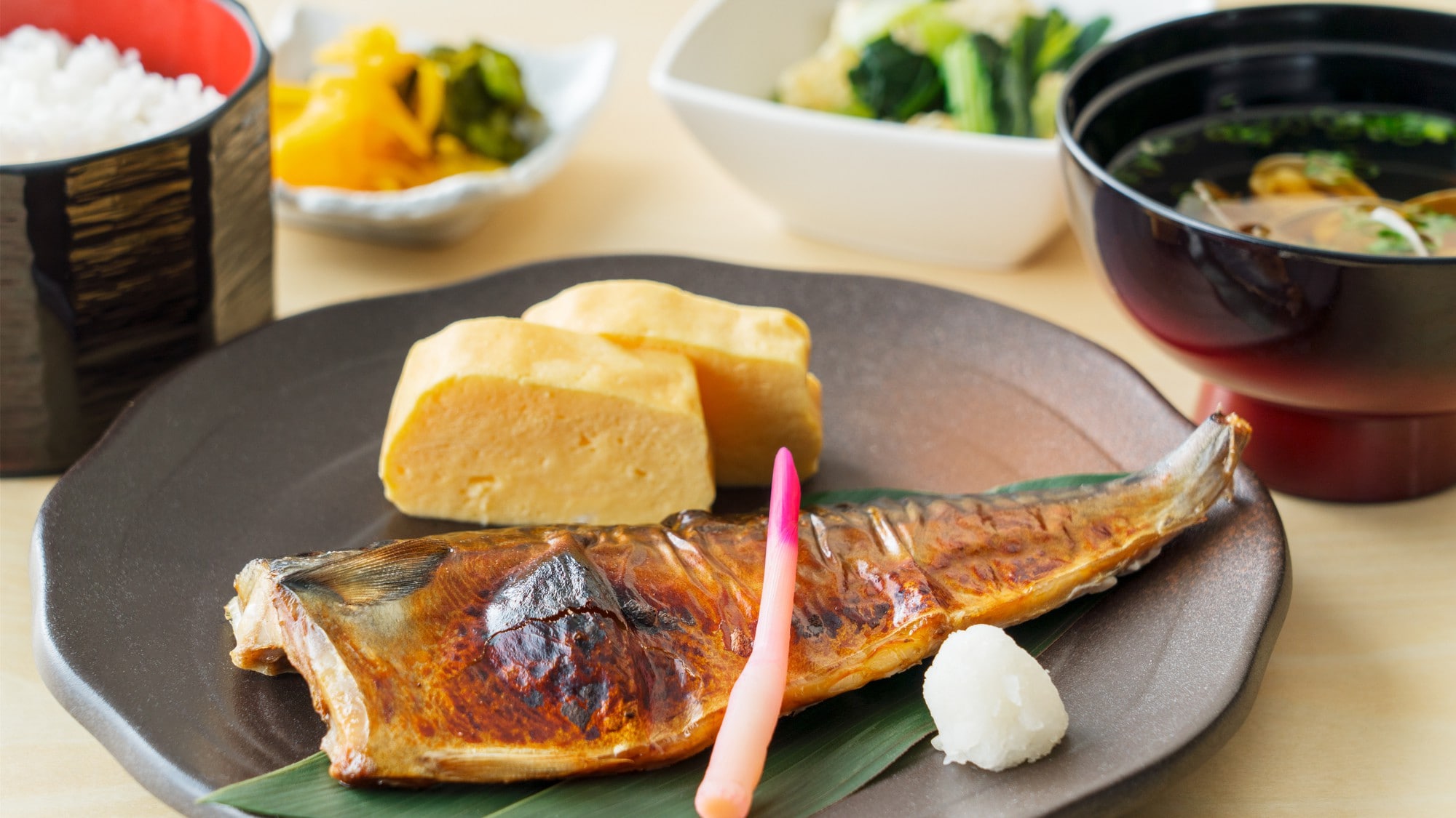 泉天空：早餐（魚類菜餚）