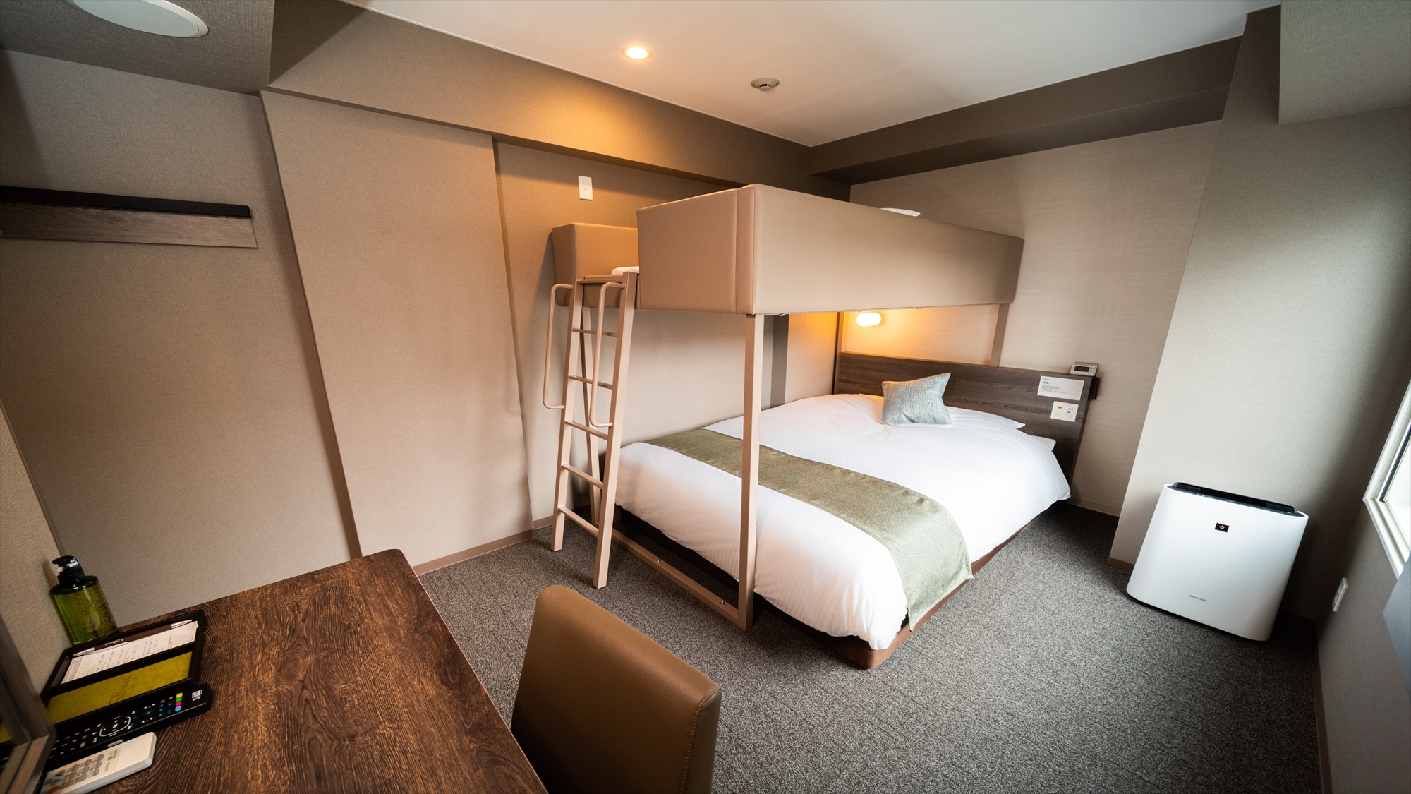 The loft area can also be used to store luggage.
