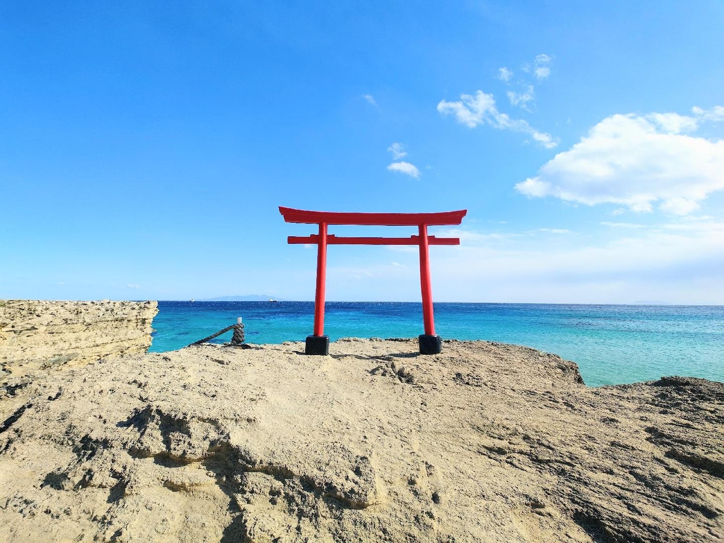 20260111 白濱神社海岸鳥居.JPG