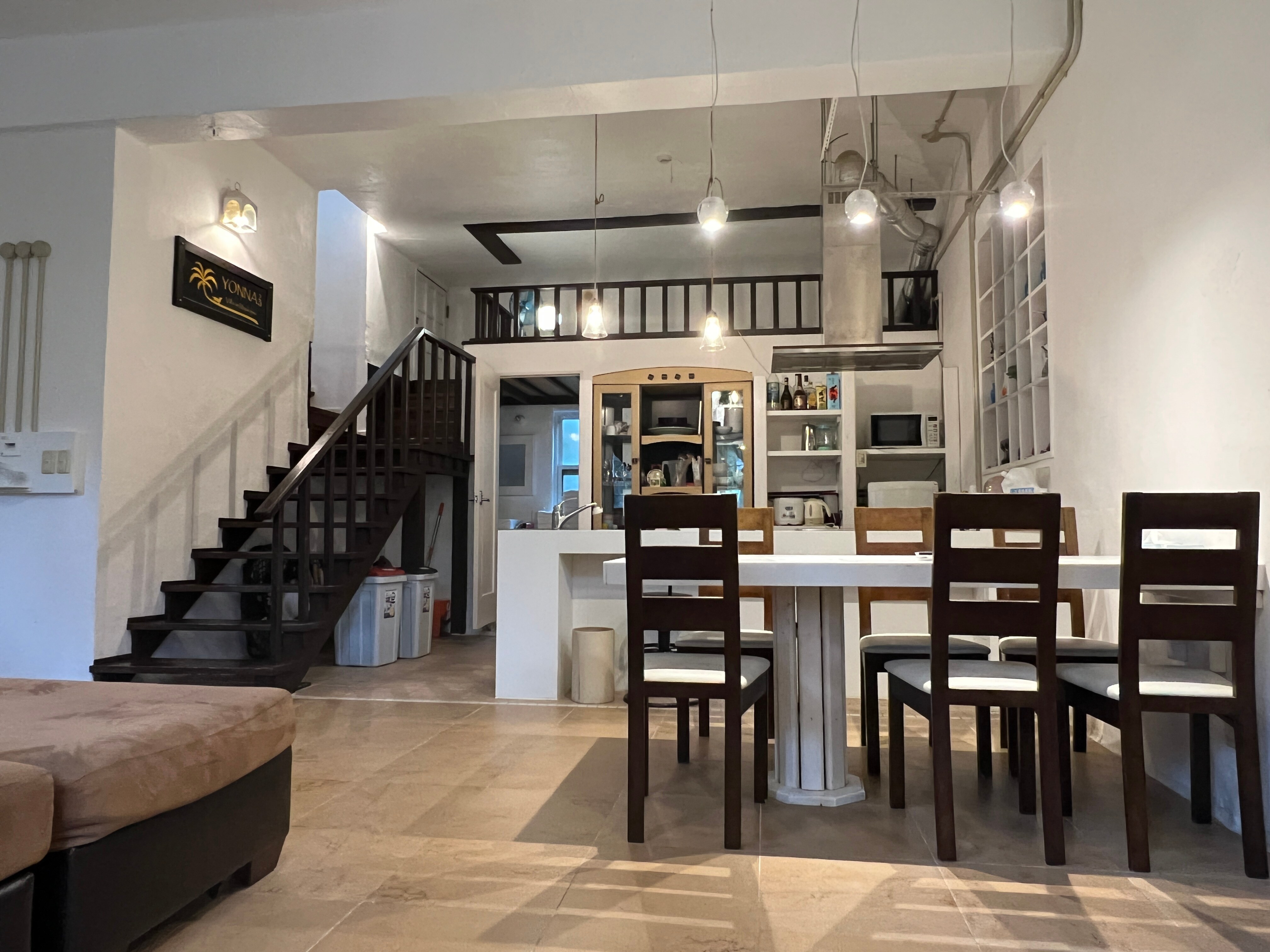 Large living room dining kitchen & double bed in the loft