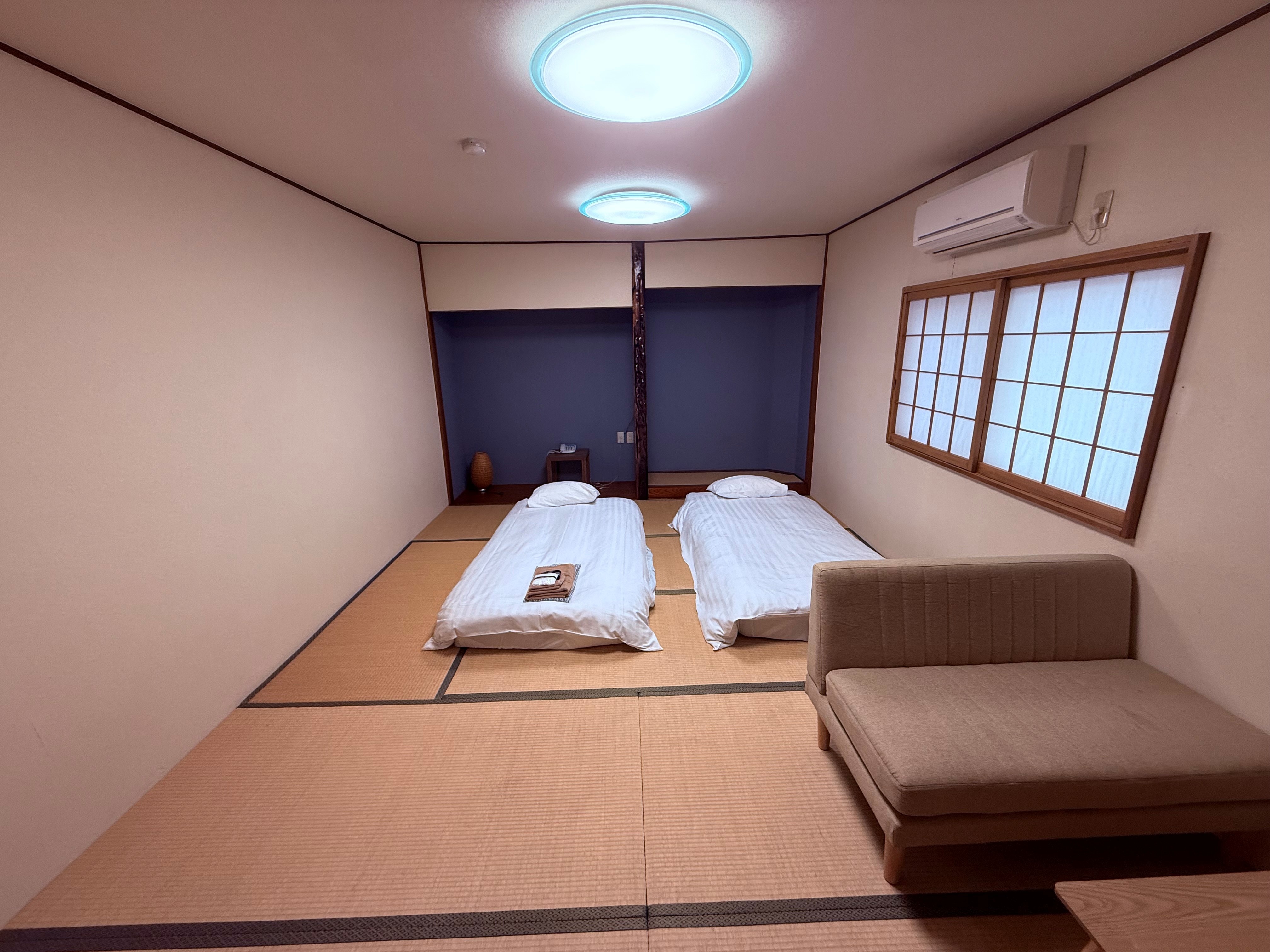 10 tatami Japanese-style room