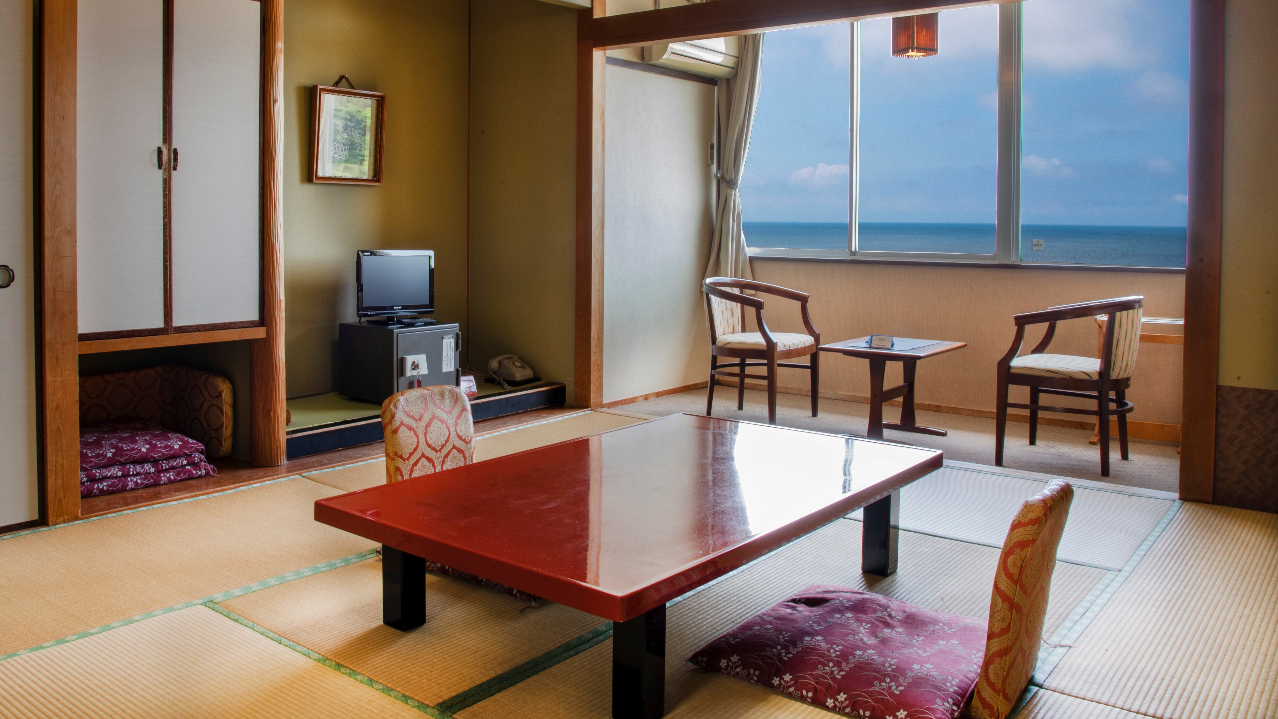 Sea side Japanese-style room 10 tatami mats_169