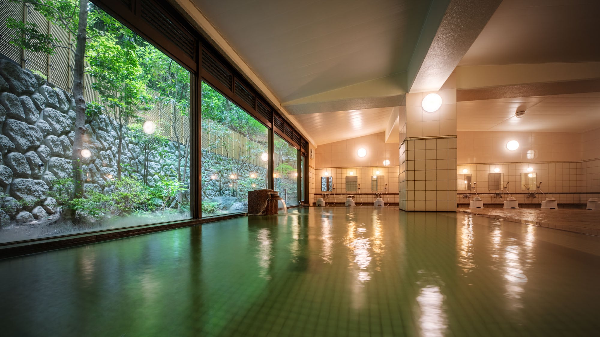 ★ Tonokata large communal bath "Yuyama"