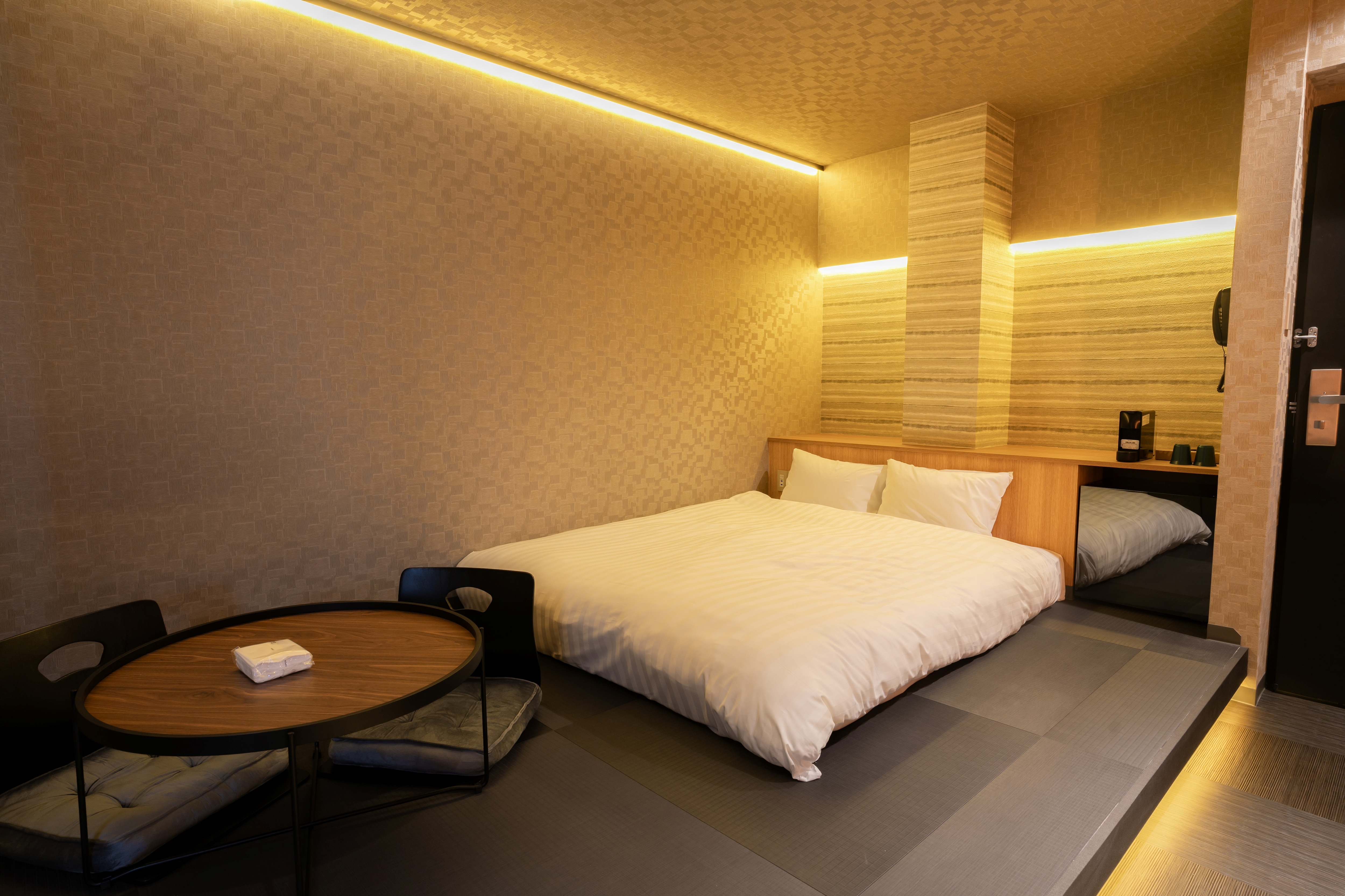New Wing Queen Room - Recommended for couples and families with children