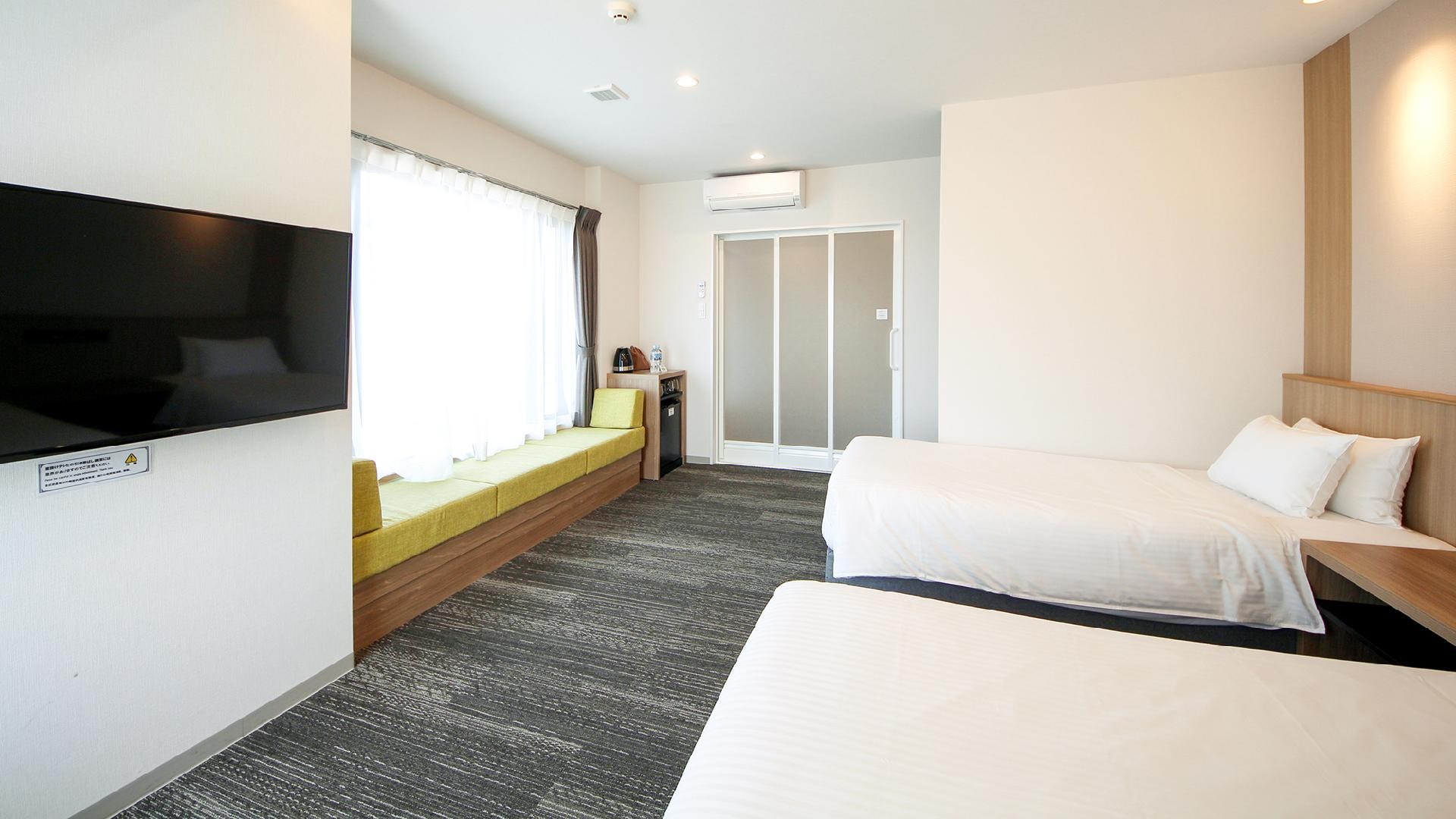 ◆Universal twin room (example of guest room)