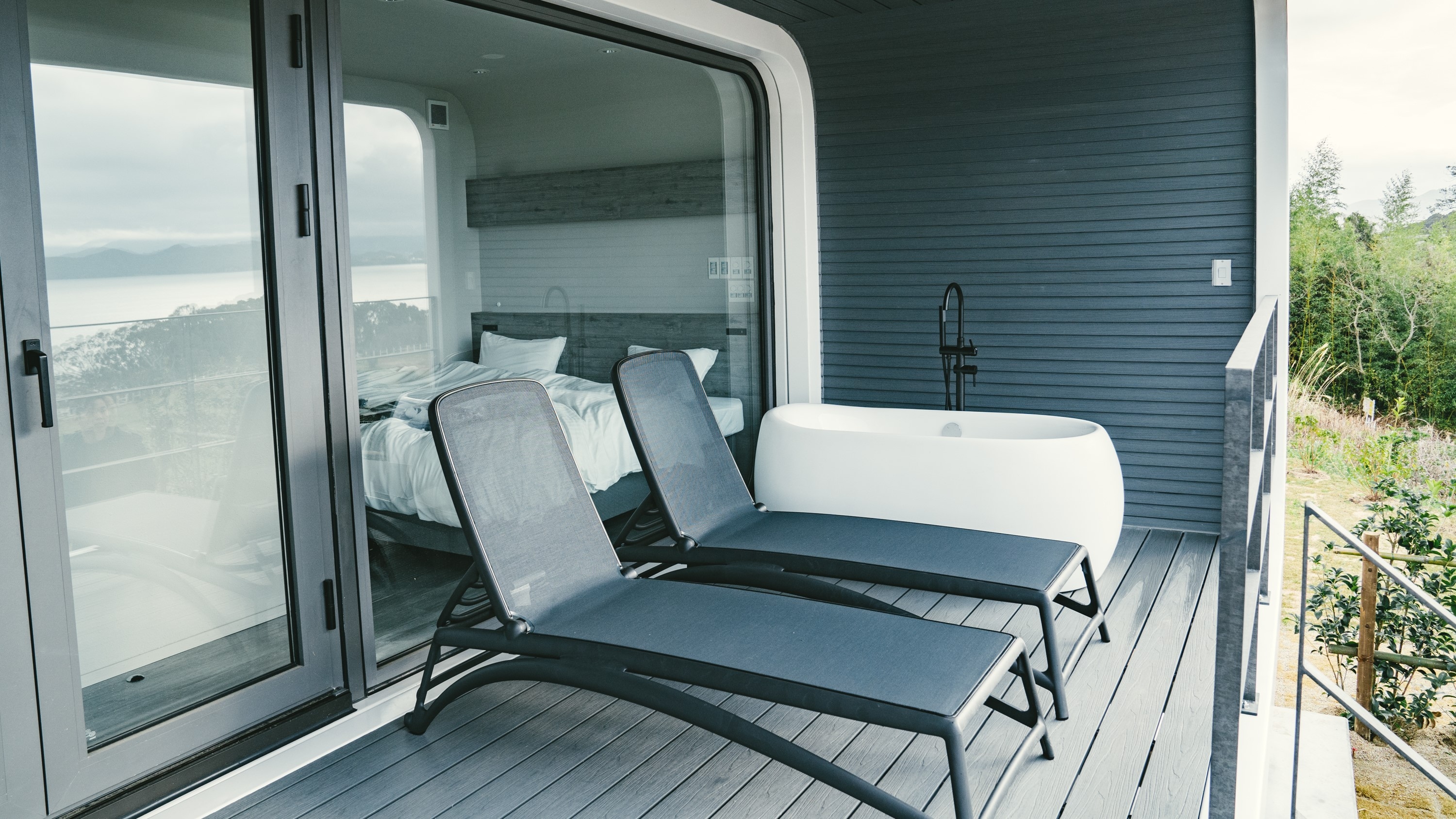 Premium Round (with sauna)