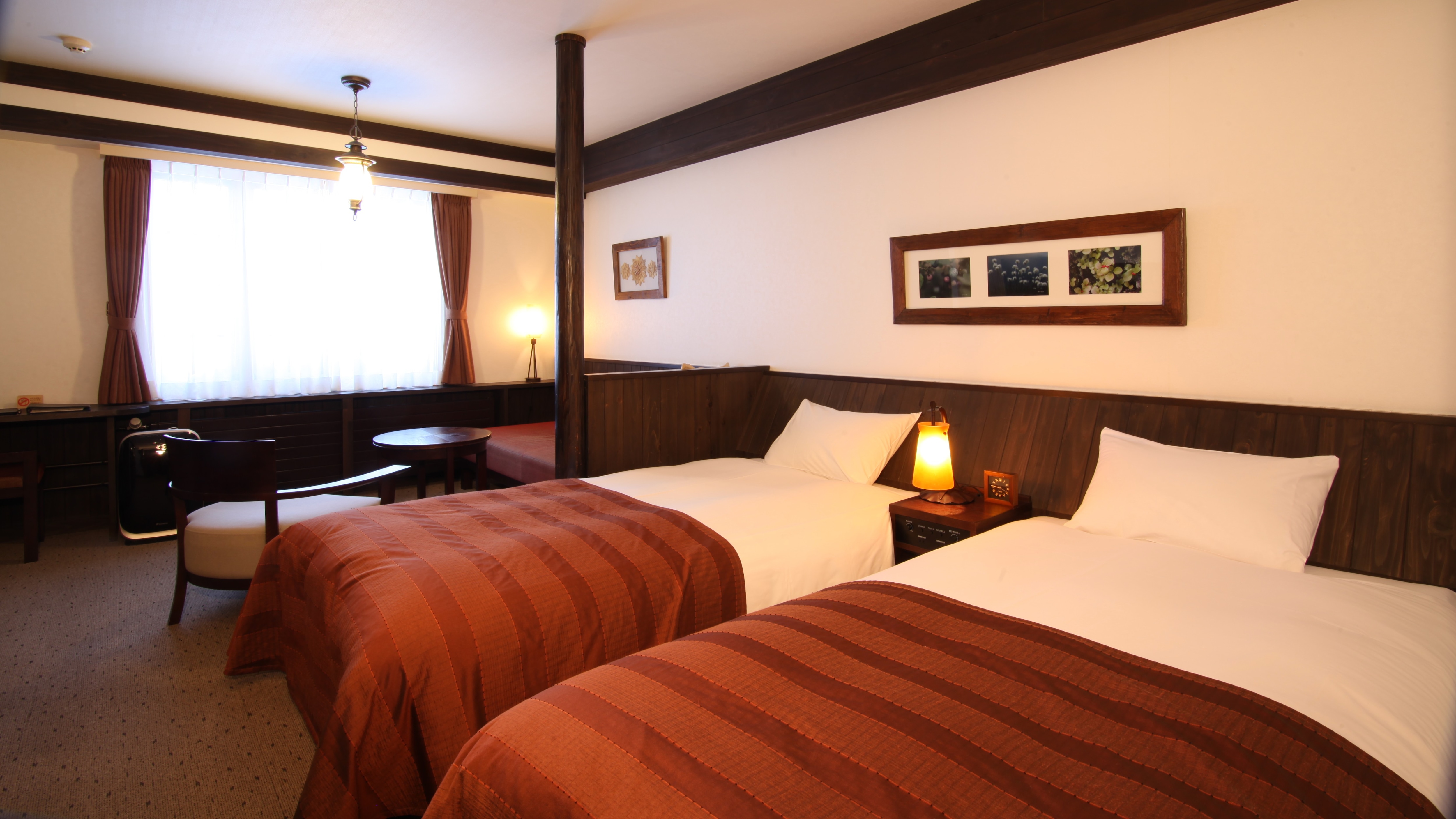 [山景雙床房/32平方公尺]