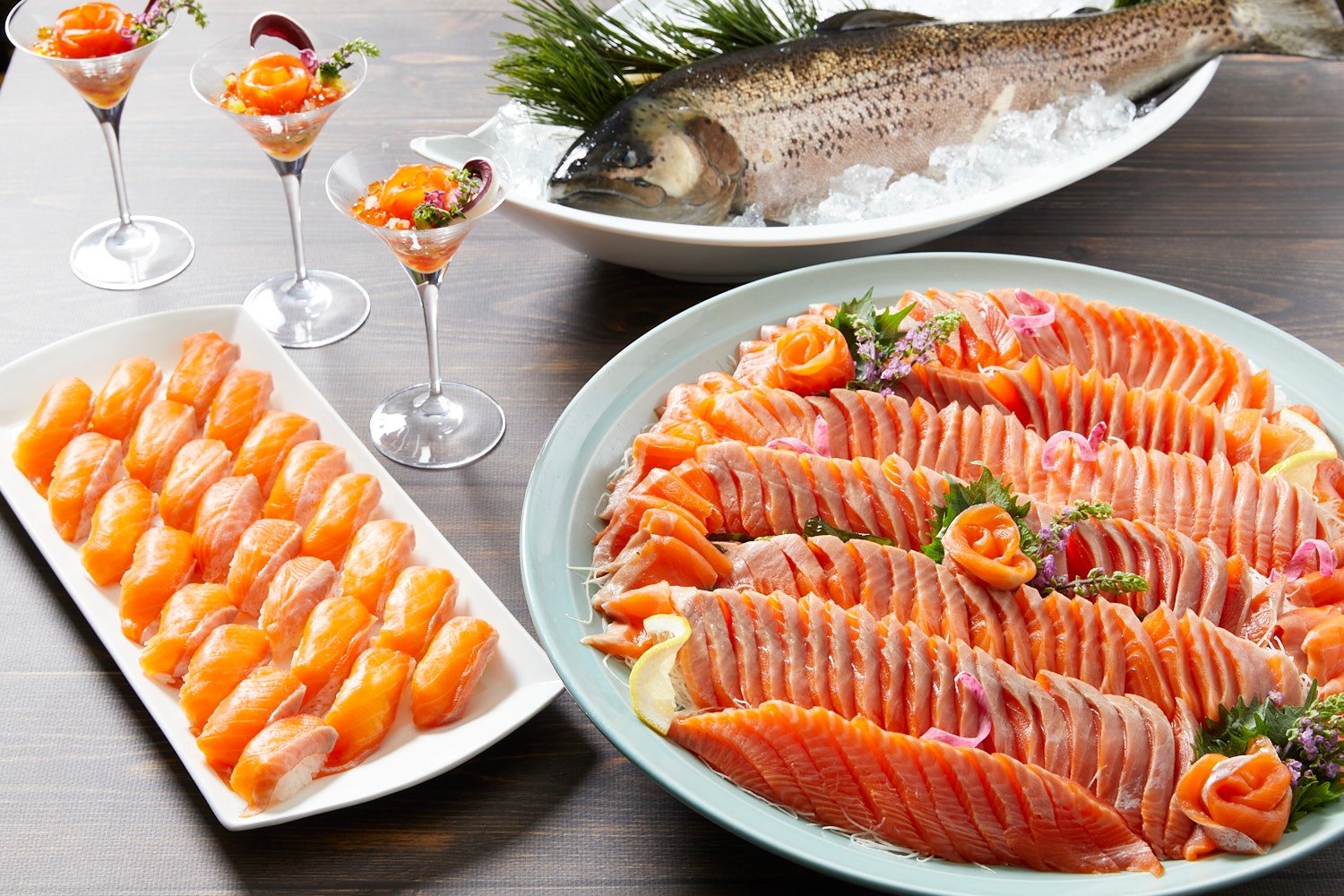 Hình ảnh sashimi cá hồi Shinshu/nigiri sushi