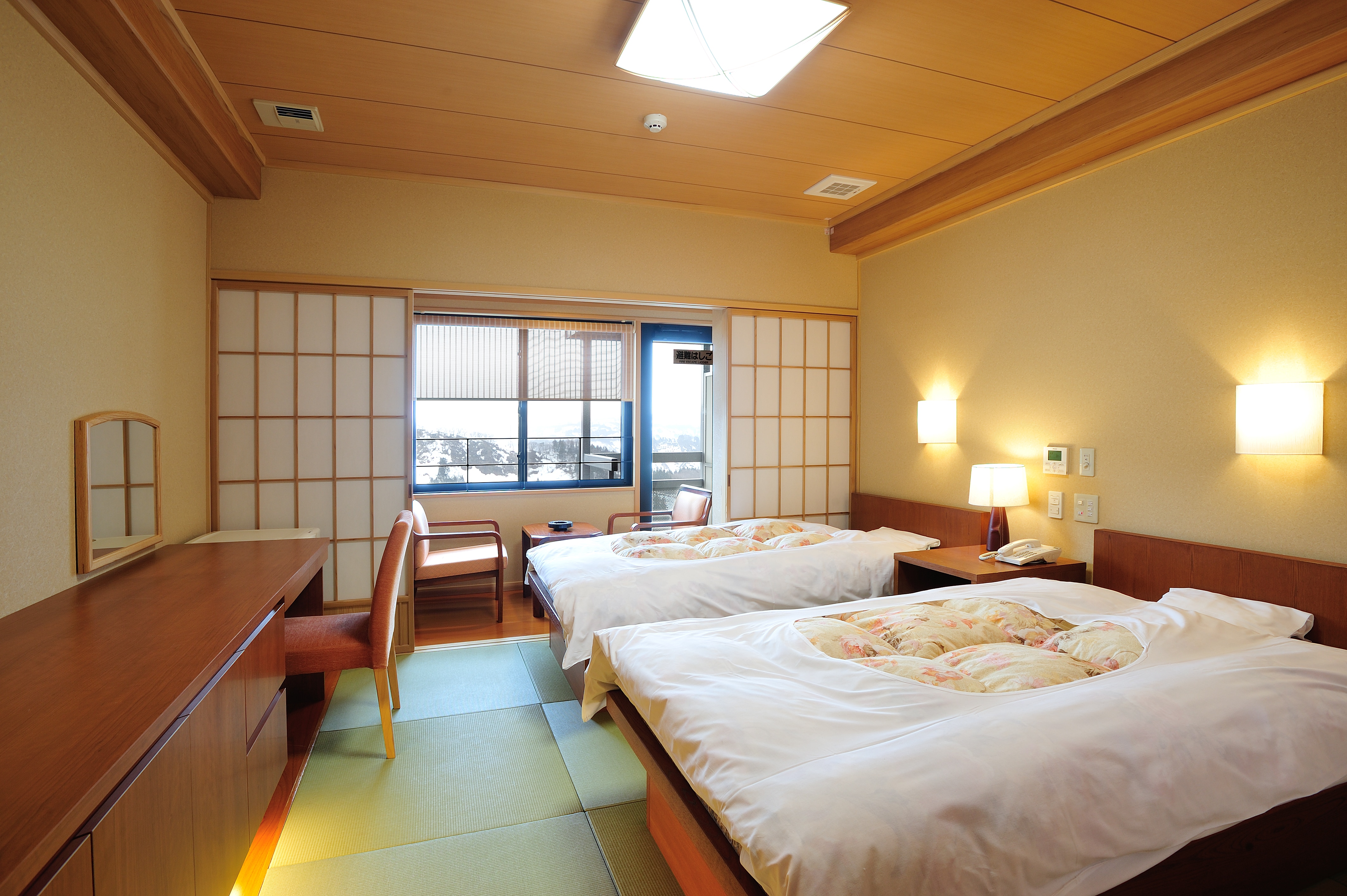 里山館西式雙床房