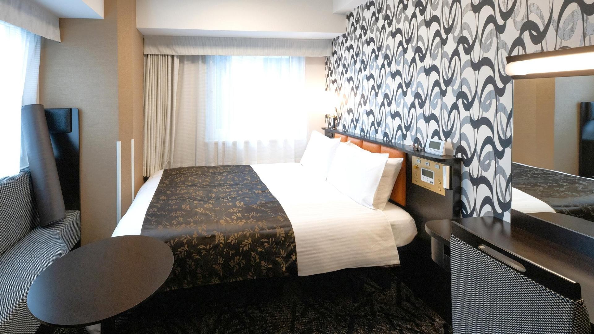 Corner Cozy Room (Single/Double)