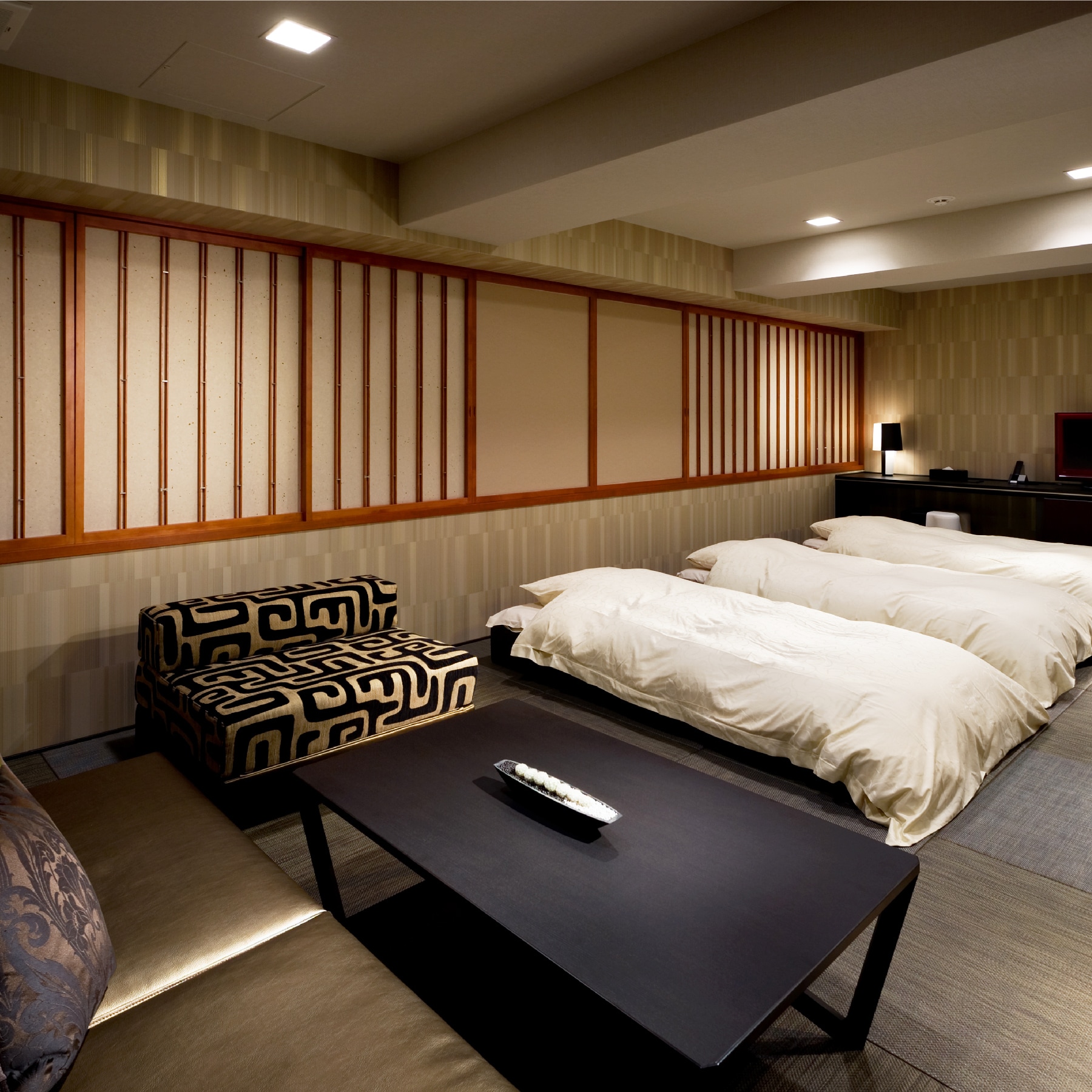 【豪華43平方米】可多人舒適使用的現代日式房間。