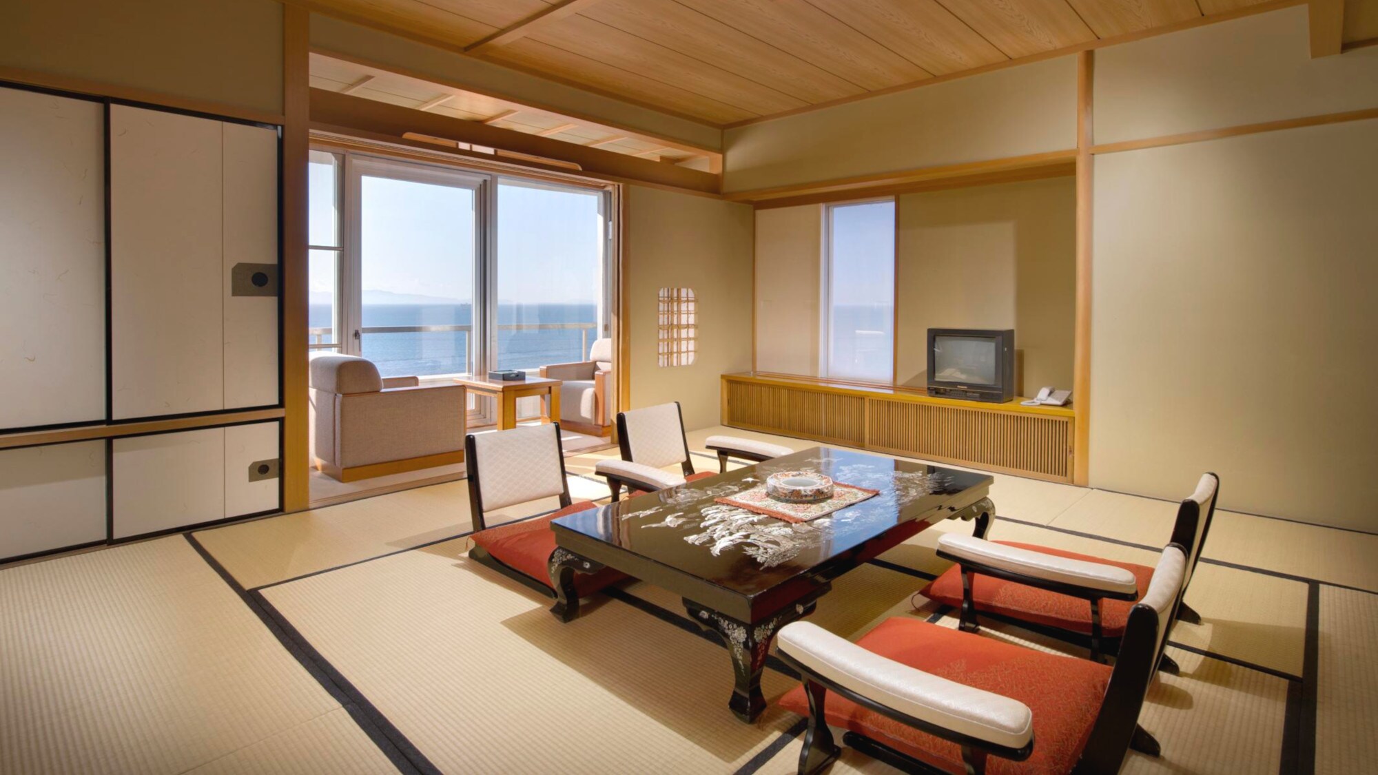 View of the high floor ◆ Special room Japanese and Western room ◆