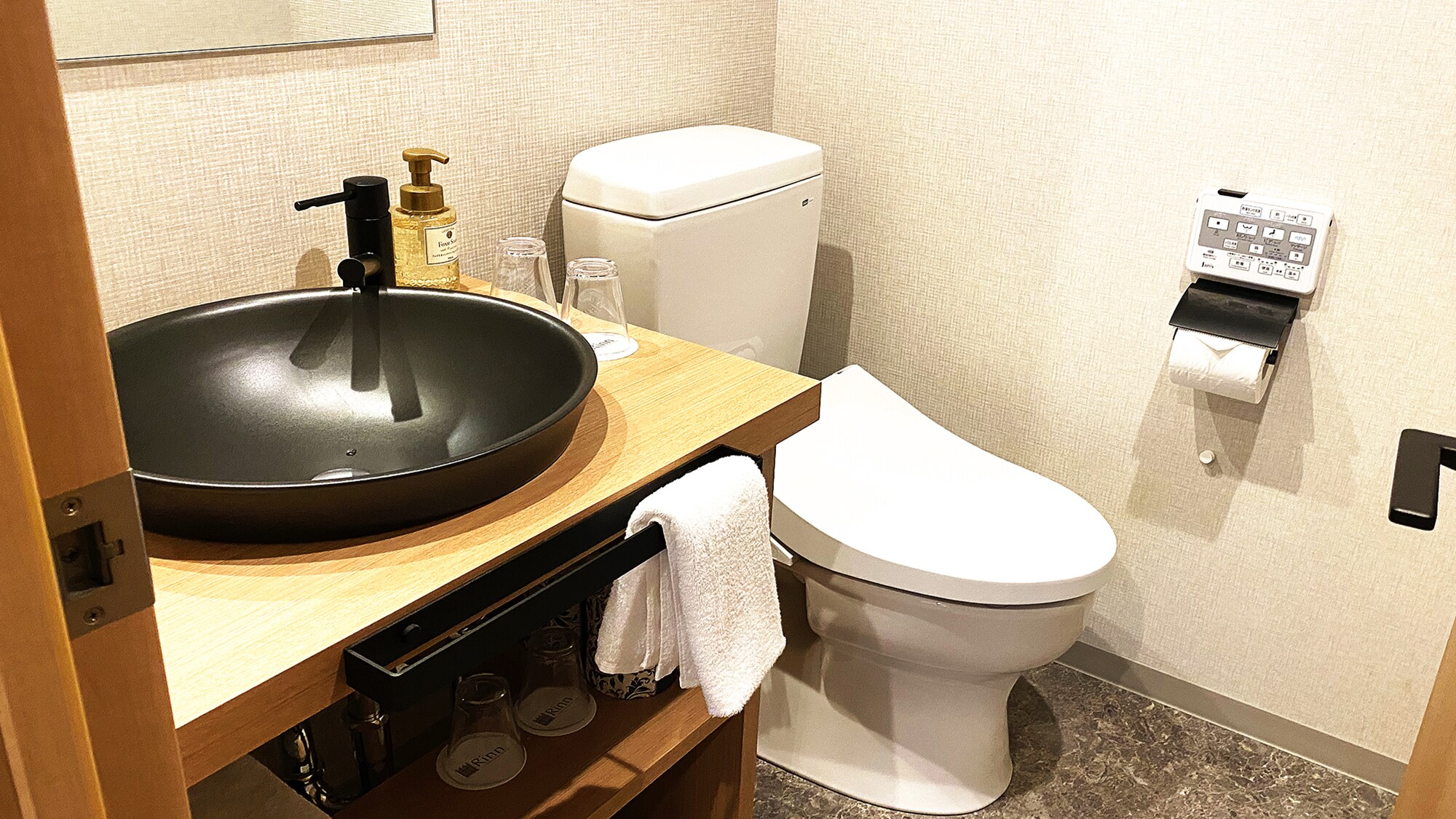 ห้องทวินมาตรฐานสไตล์ญี่ปุ่นผสมตะวันตก