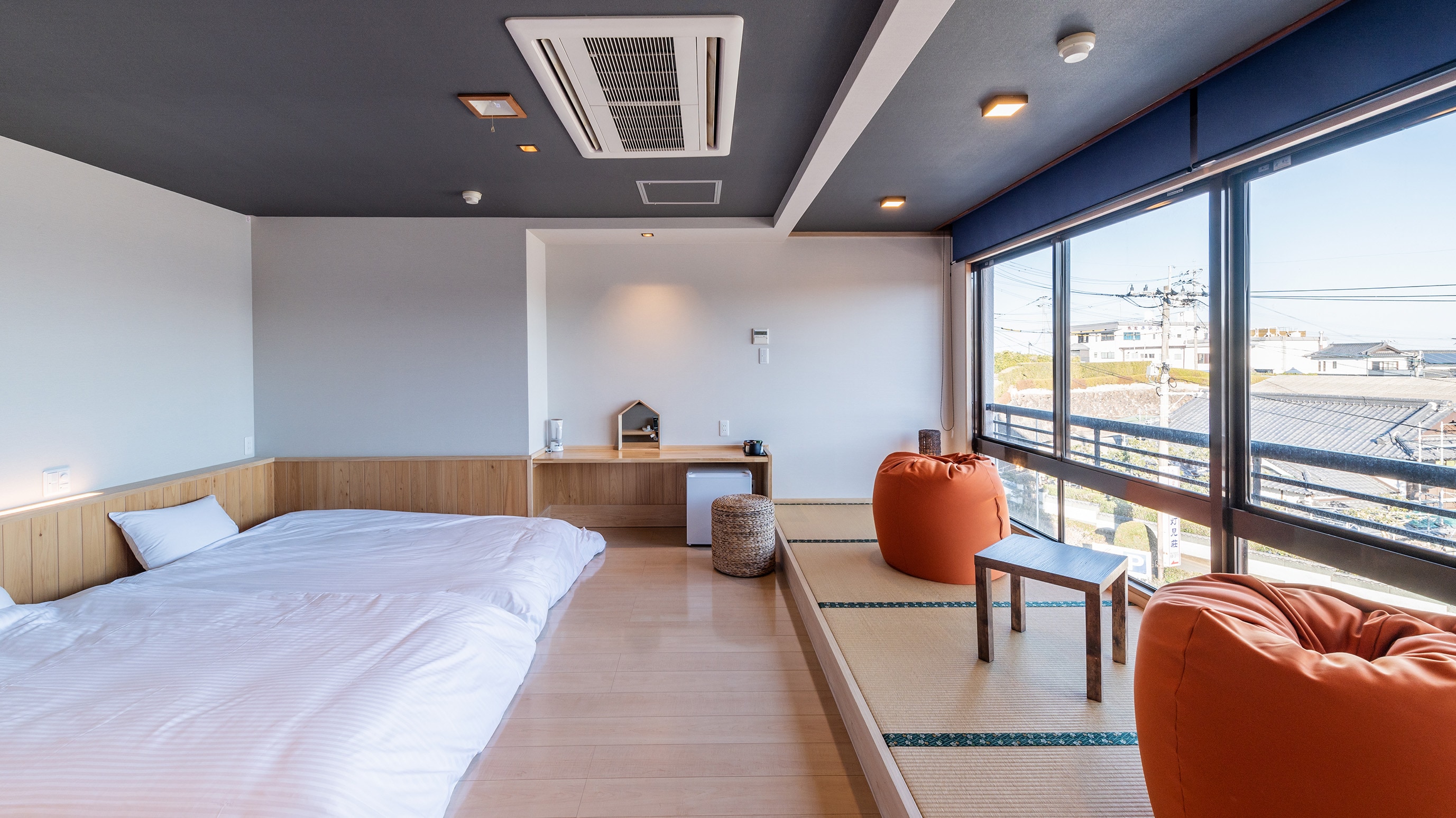 A guest room with different heights completed in 2020