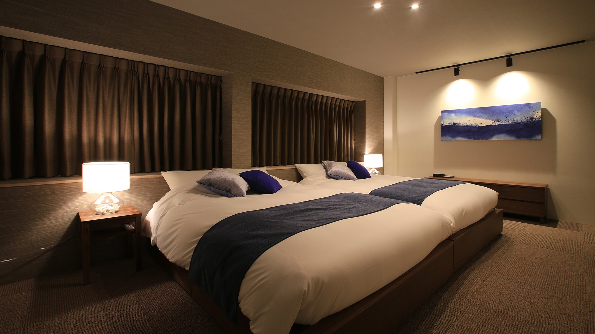 [Sky Penthouse] Bedroom