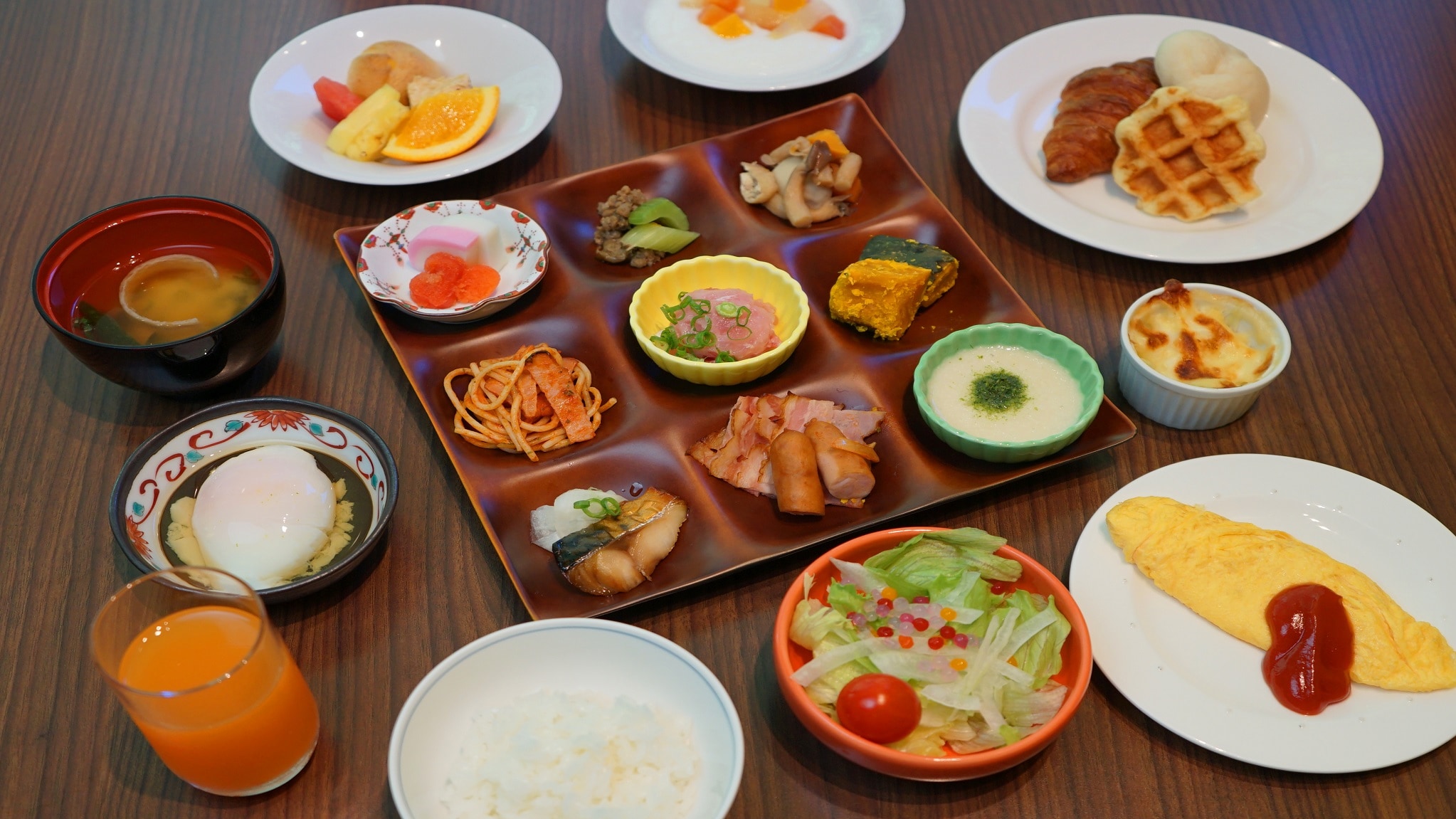 Breakfast Japanese and Western buffet image