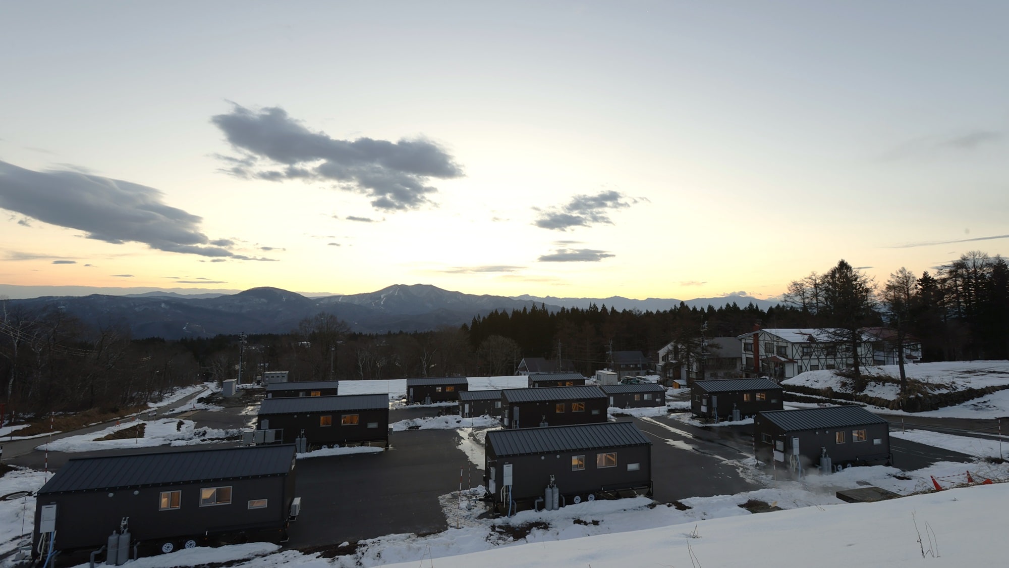 羽馬村808全景