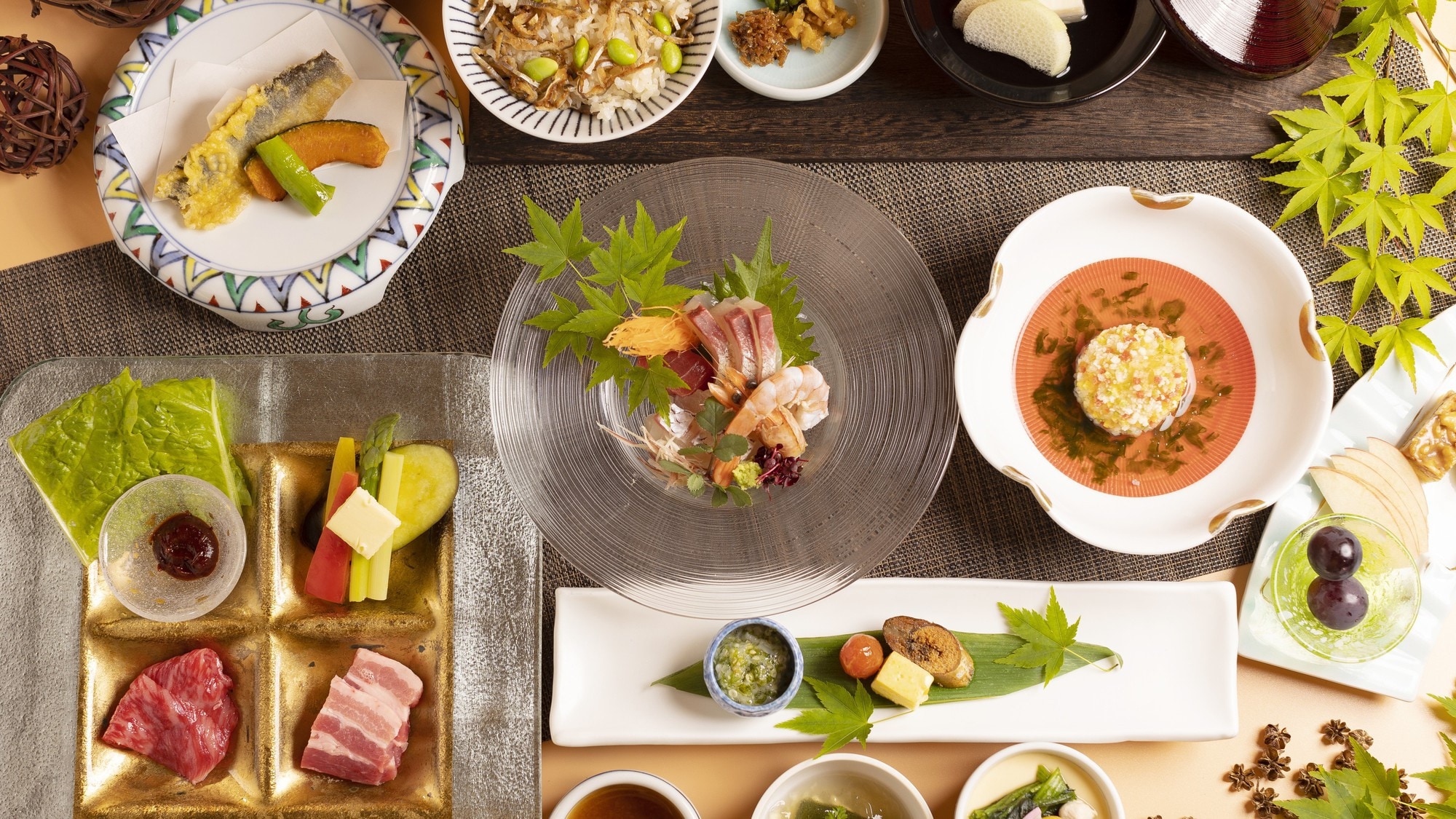 Seasonal Kaiseki (image)