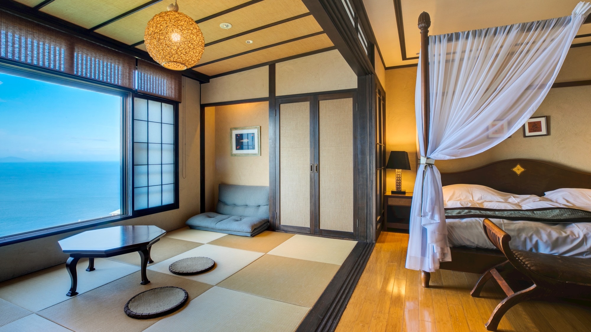 [Room with hot spring open-air bath] Tiga (Japanese and Western room)