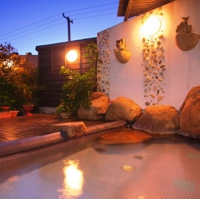 Totoya Onsen at night