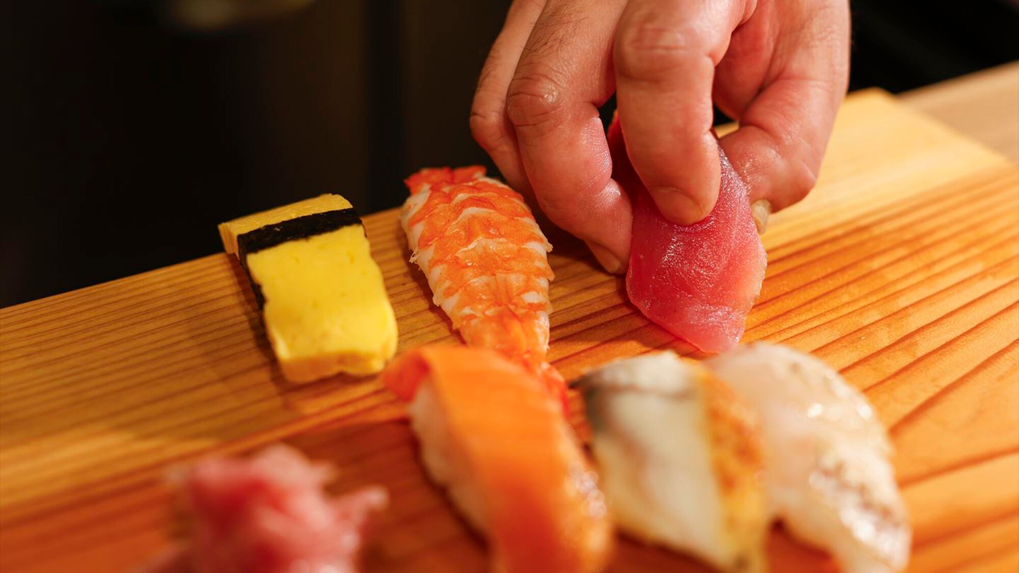 【精彩自助晚餐】